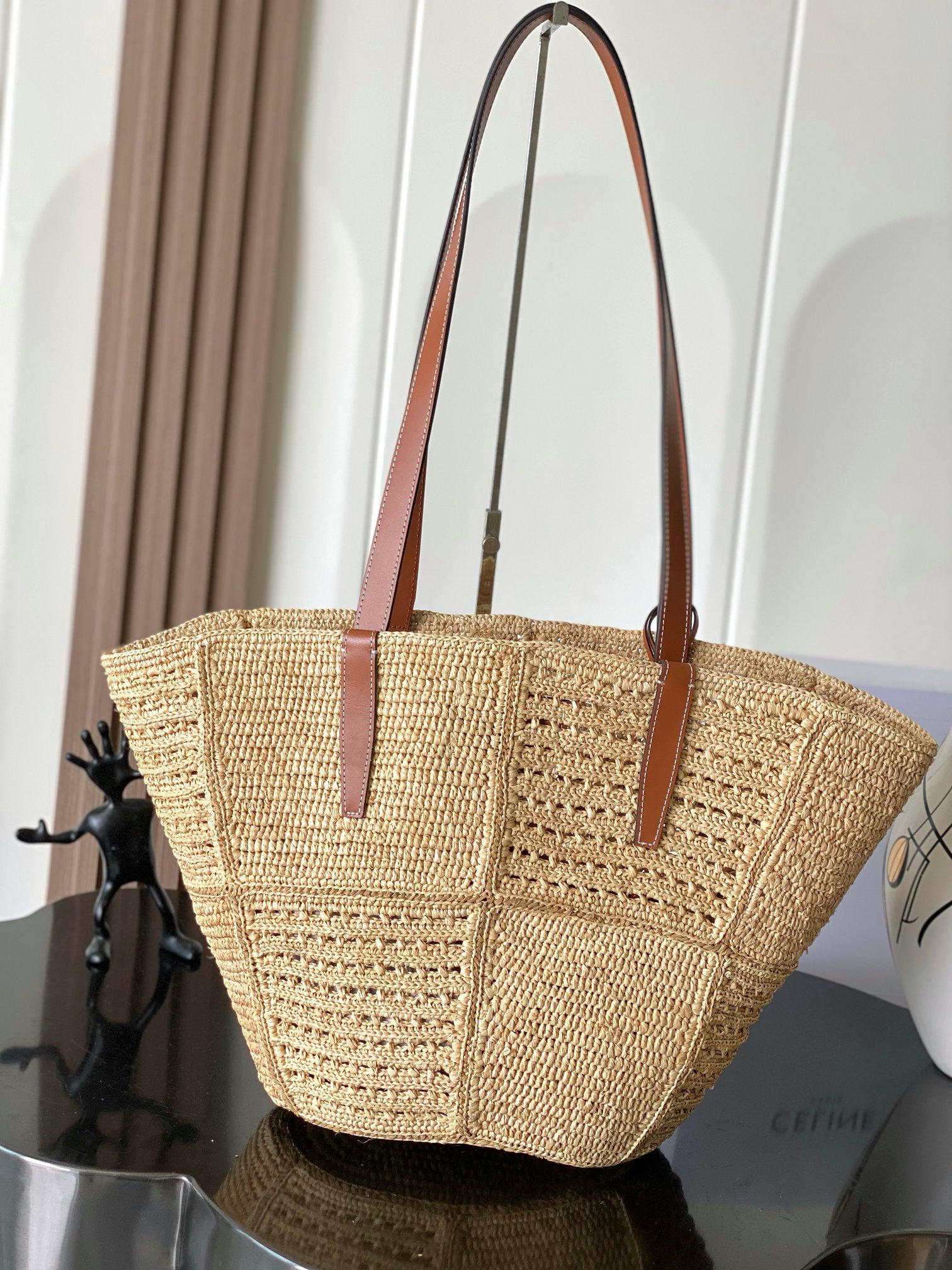 CELINE Medium Woven TRIOMPHE Basket Bag - Image 4