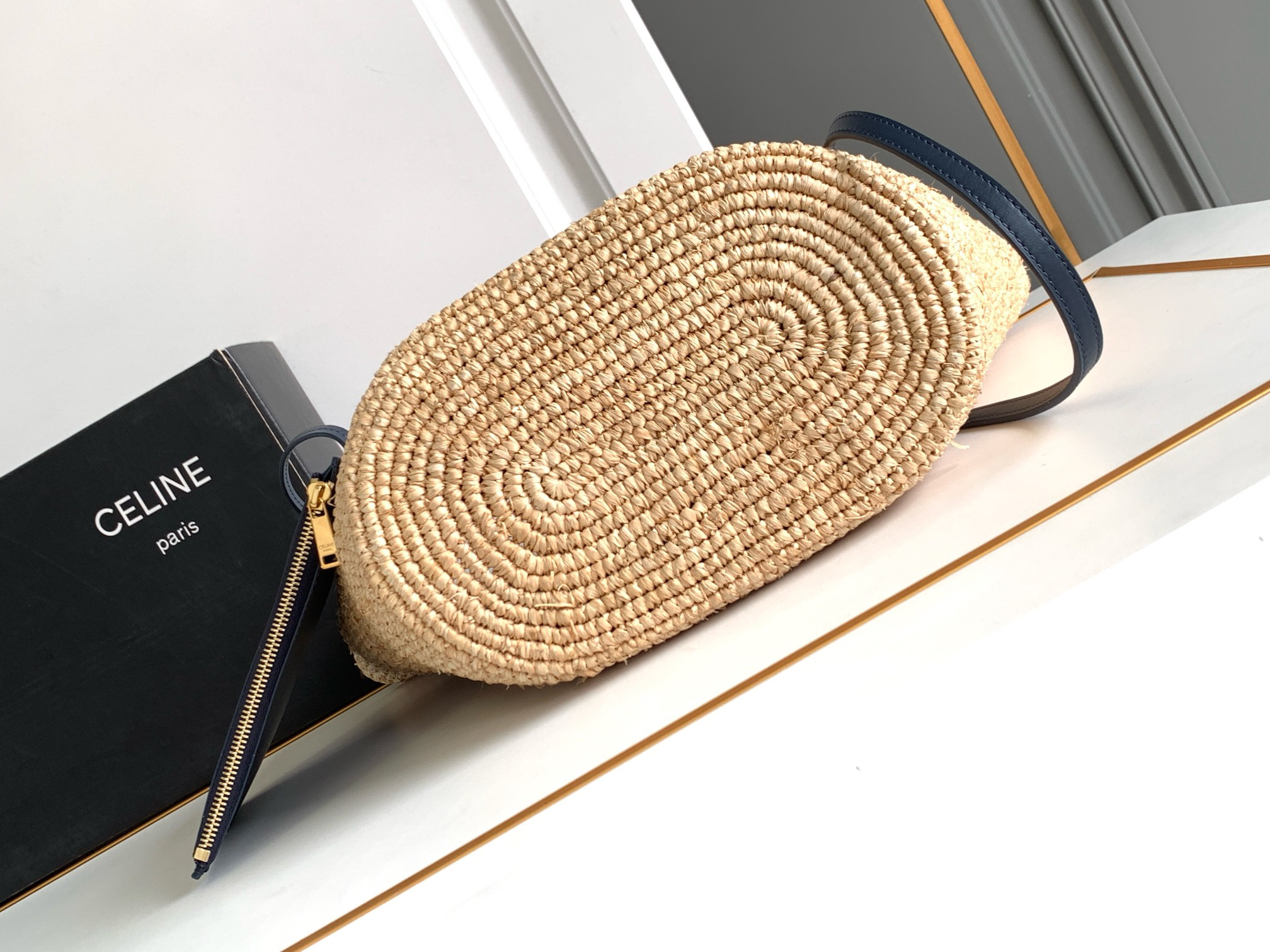 CELINE Teen Woven Plant-Fiber and Calfskin Tote Bag - Image 4