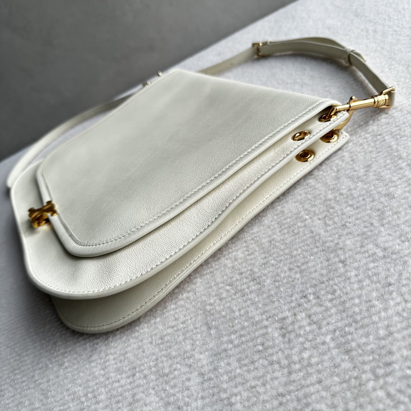 Celine Soft Triomphe Besace Shoulder Bag - Image 4