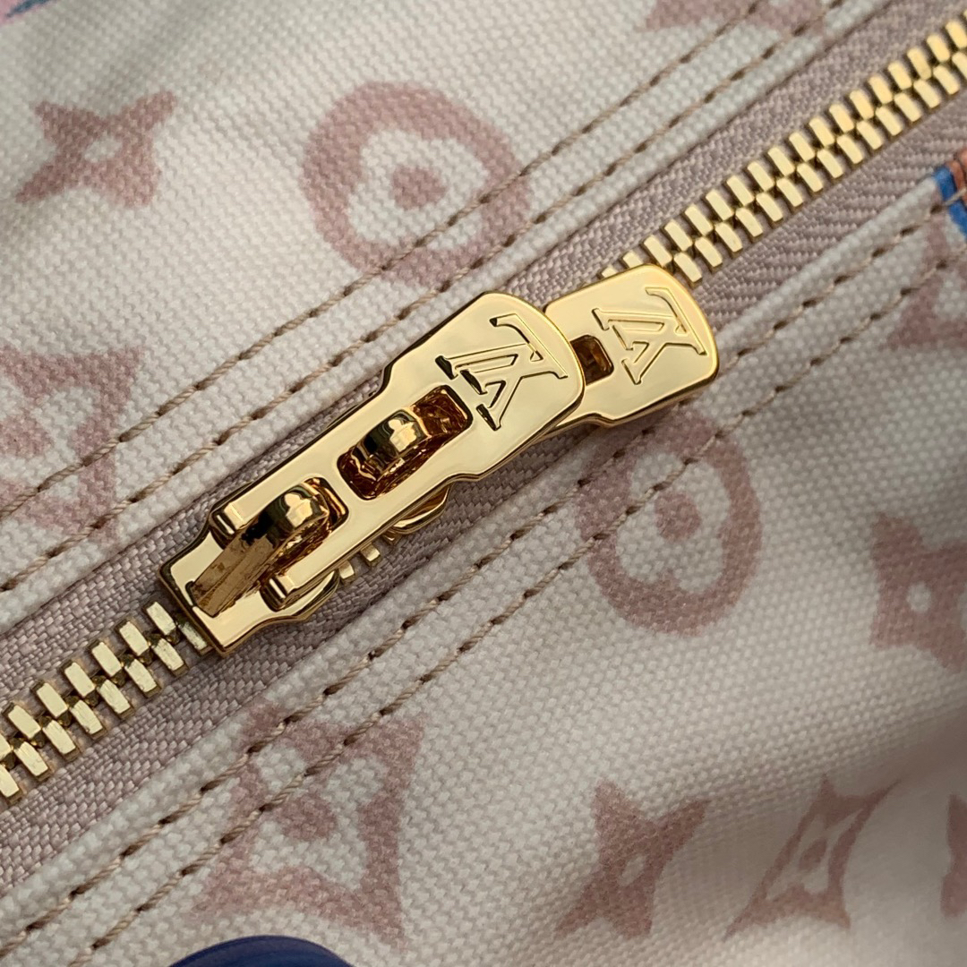 Louis Vuitton Speedy Soft 30 Handbag in Monogram Dune - Image 4