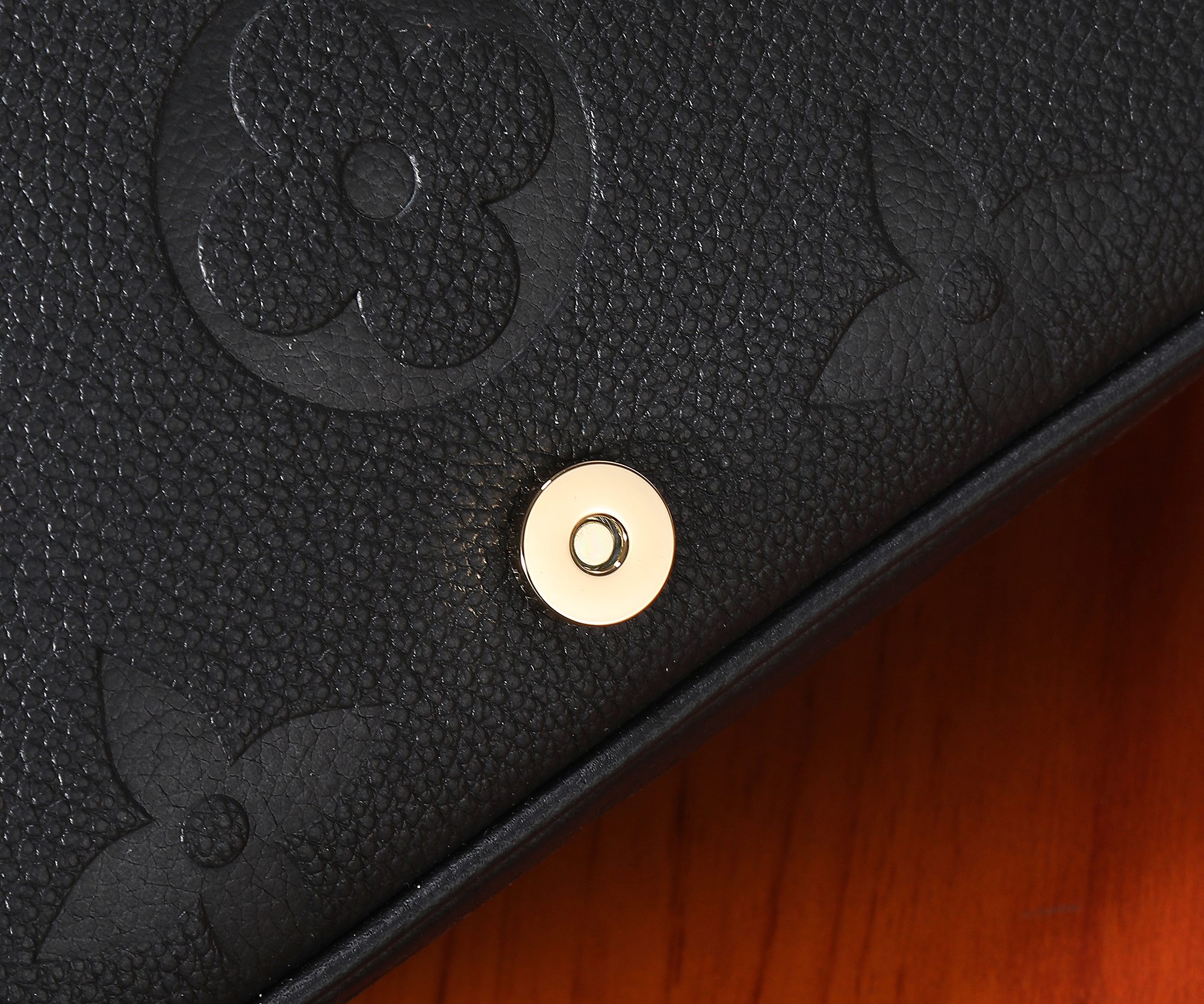 Diane Monogram Empreinte Leather Shoulder Bag - Image 4