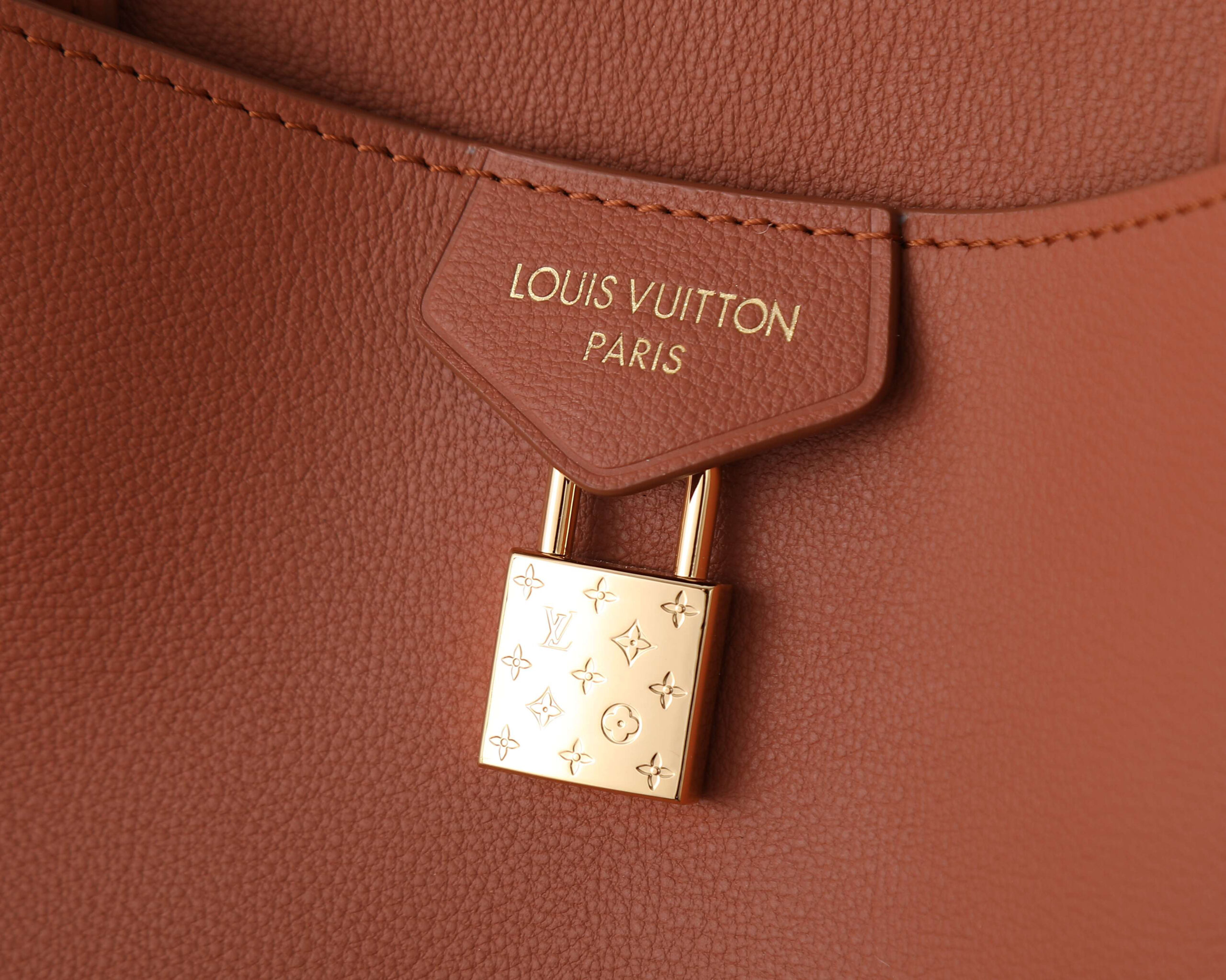 Black Calfskin Top-Handle Handbag - Image 4