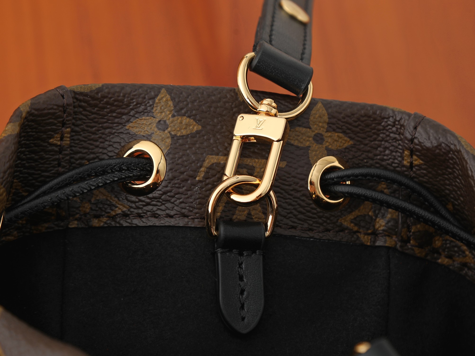Louis Vuitton Nano Noé Trunk Handbag - Image 4