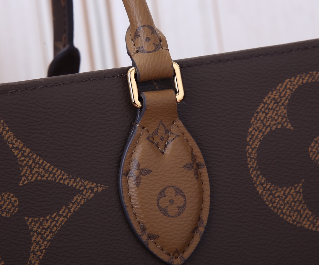 Louis Vuitton Onthego Tote Bag M44576 - Image 4