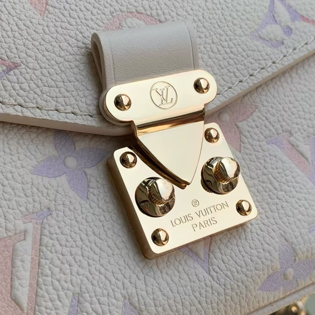 Louis Vuitton Pochette Métis East West Crossbody Bag in Textured Cowhide Leather - Image 4