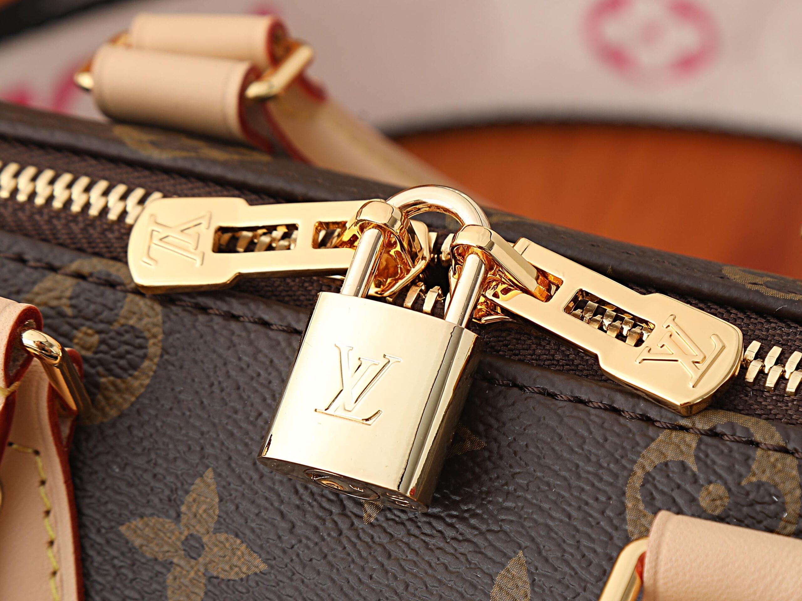 Louis Vuitton Speedy Bandouliere 20 Handbag - Image 4