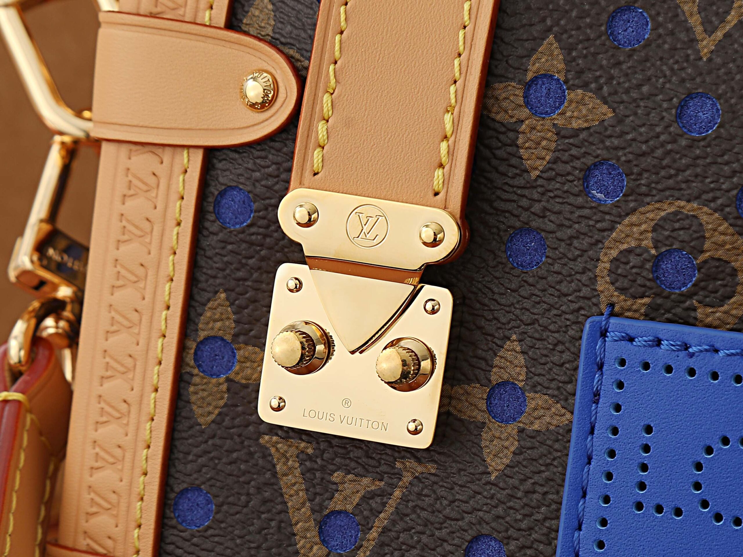 Side Trunk Medium Handbag in Monogram Canvas - Image 4