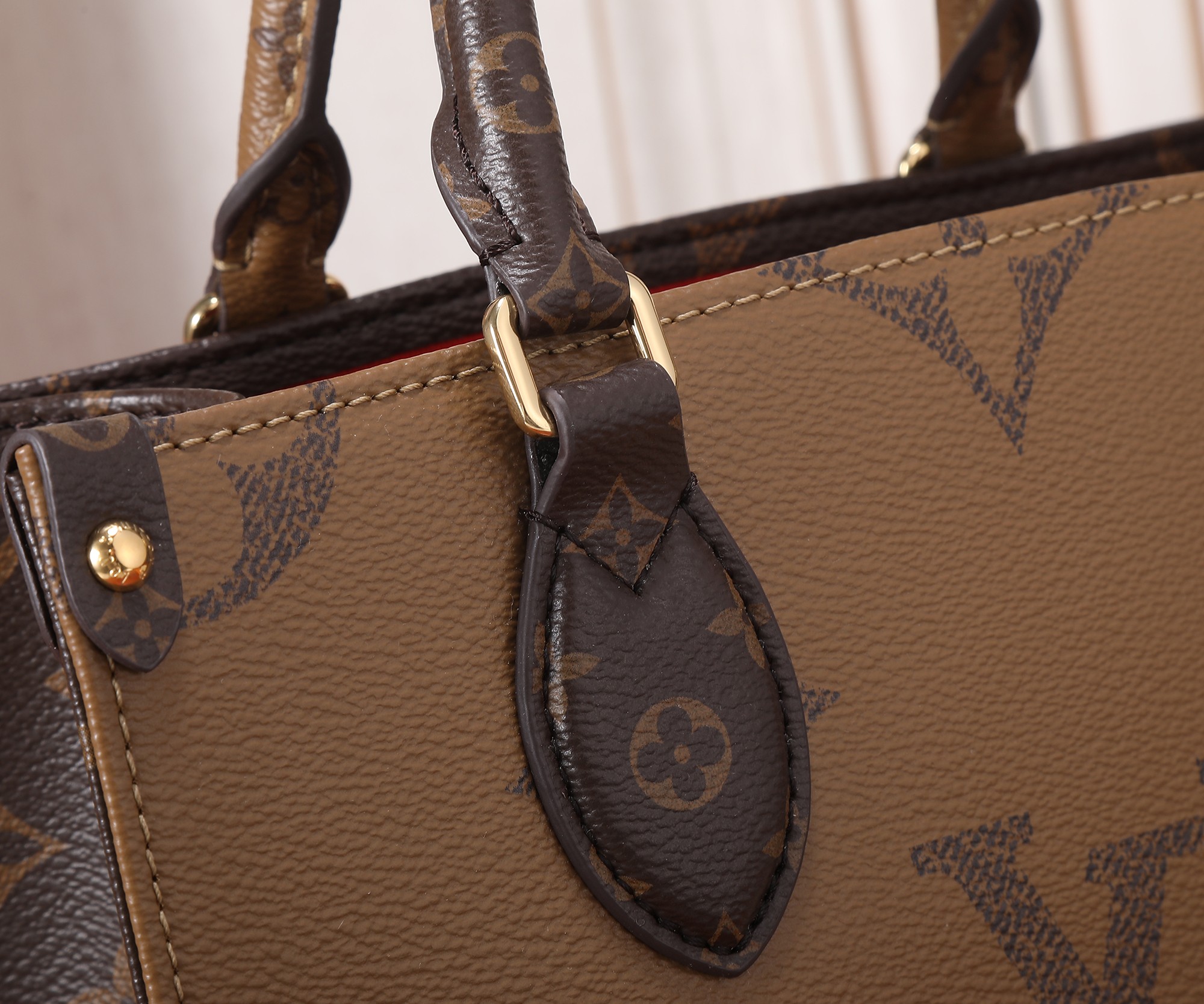 Louis Vuitton OnTheGo Small Tote Bag in Monogram Canvas - Image 4