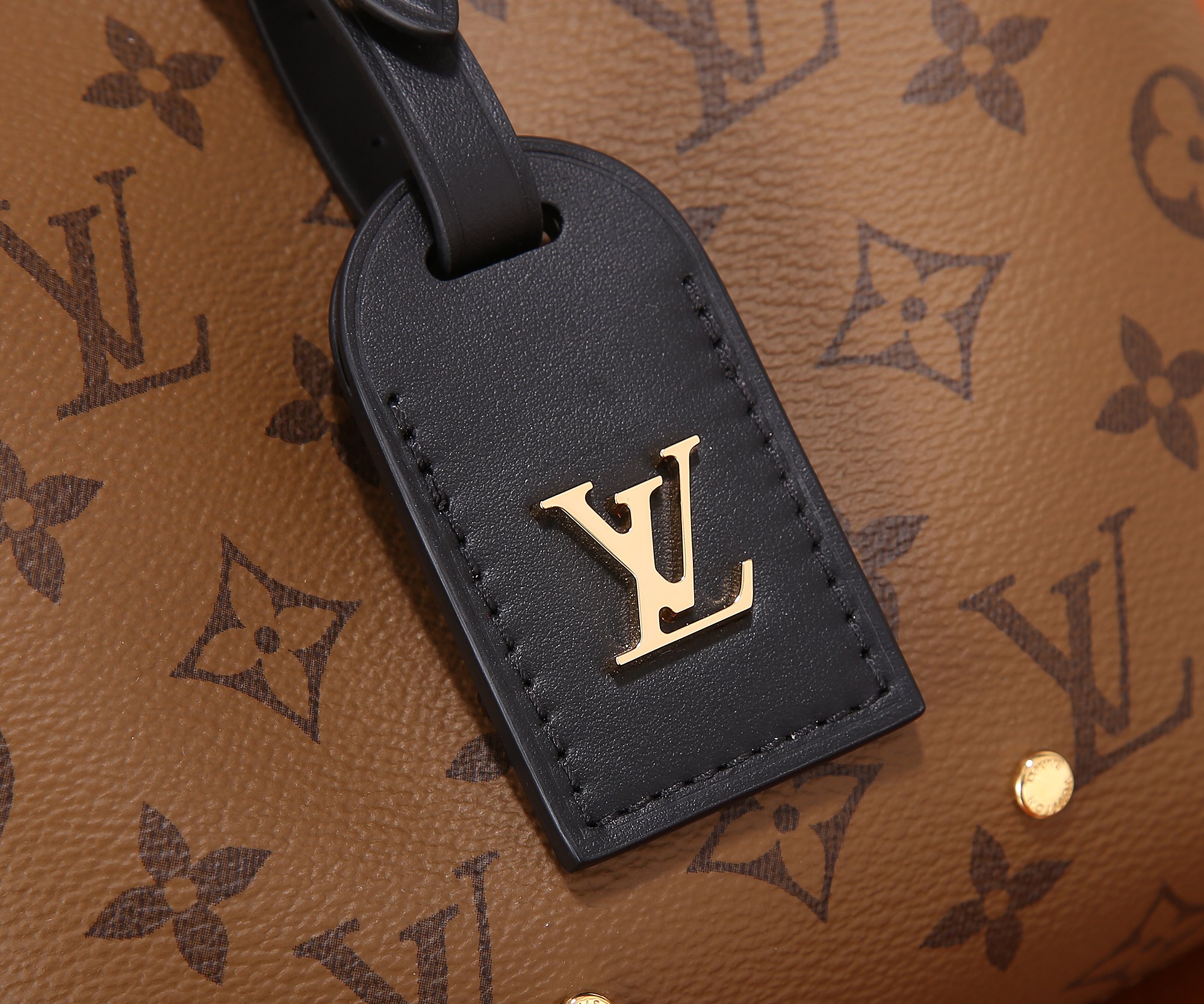 Louis Vuitton Atlantis BB Monogram Reverse Handbag - Image 4