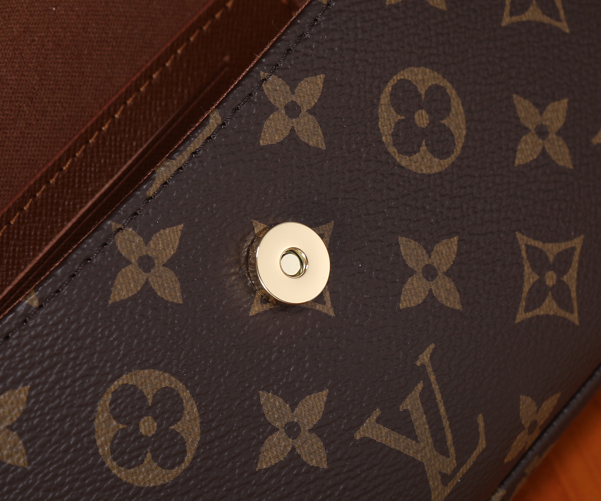 Wallet On Chain Ivy Monogram Canvas Crossbody Bag - Image 4