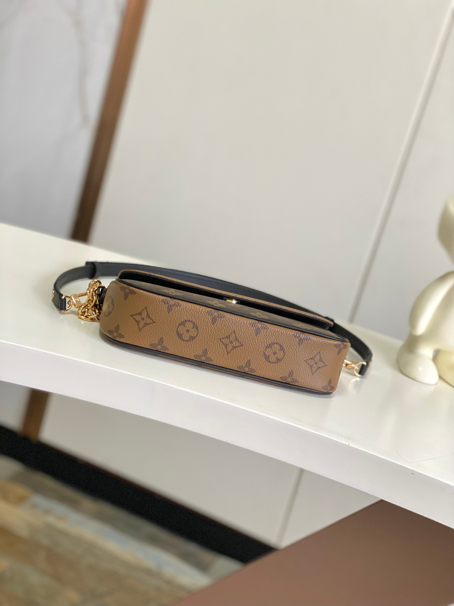 Louis Vuitton Wallet On Chain Ivy Shoulder Bag - Image 4