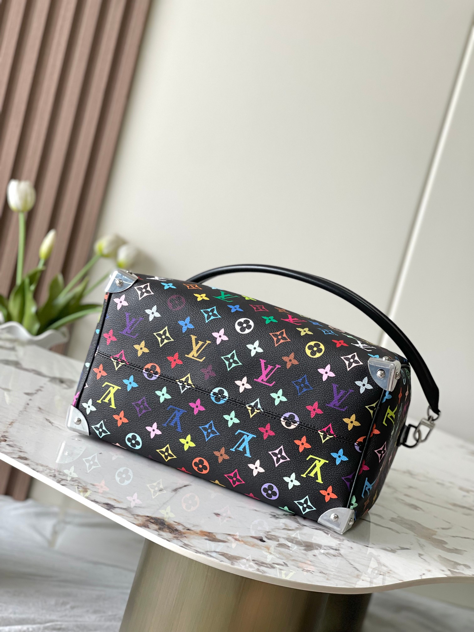 Louis Vuitton Speedy Soft 30 Handbag – Louis Vuitton x Takashi Murakami Re-edition - Image 4