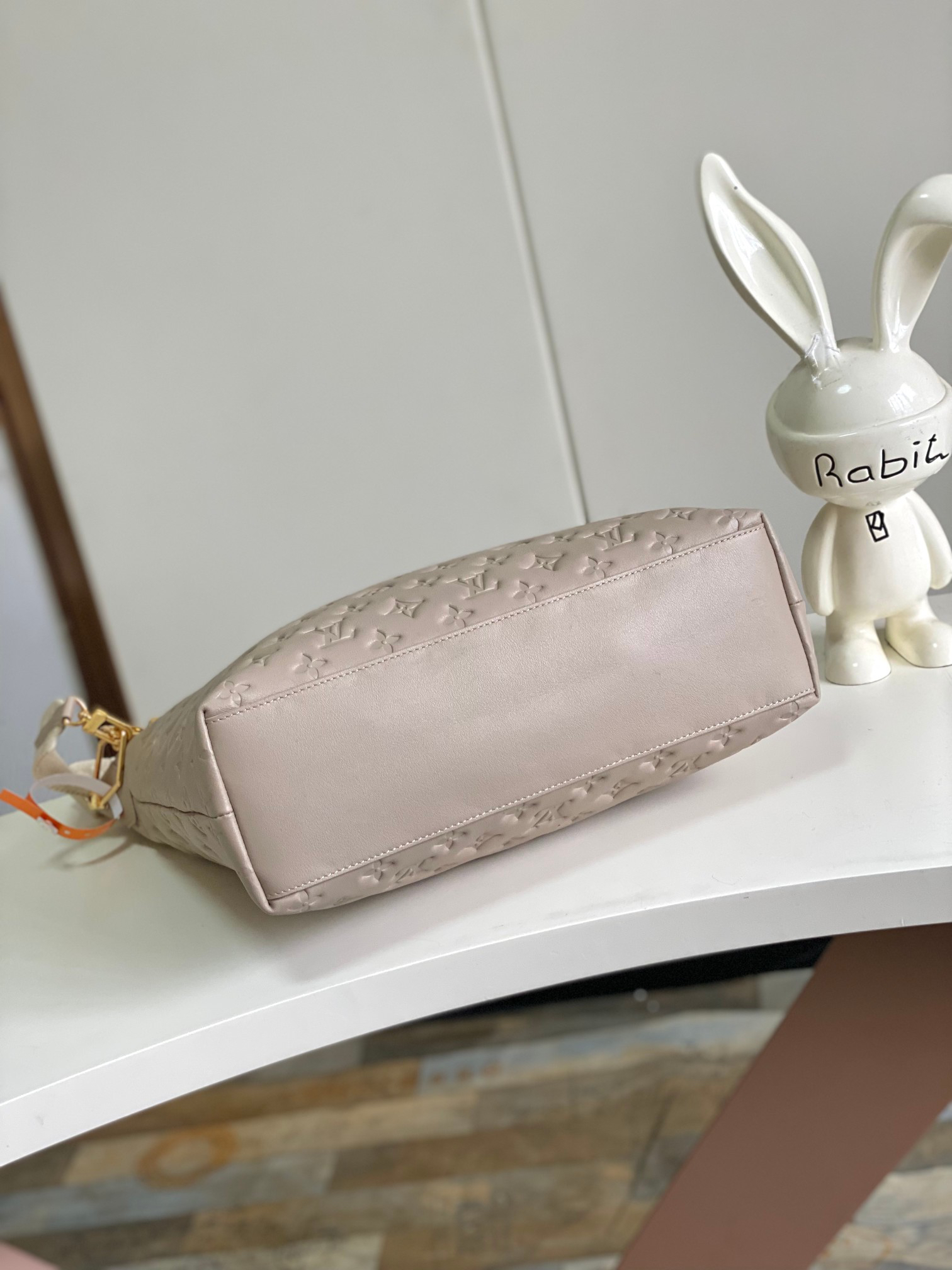 Louis Vuitton Coussin Shoulder Bag - Image 4