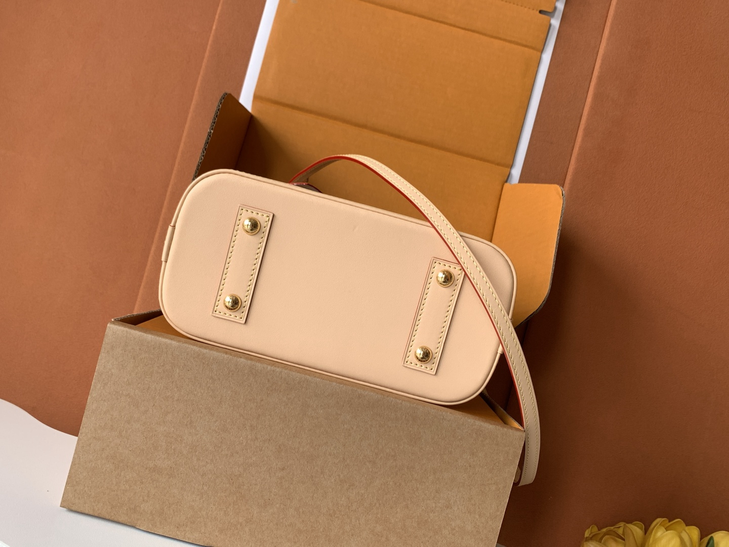 Louis Vuitton Alma BB Handbag in Damier Ebene Canvas - Image 4