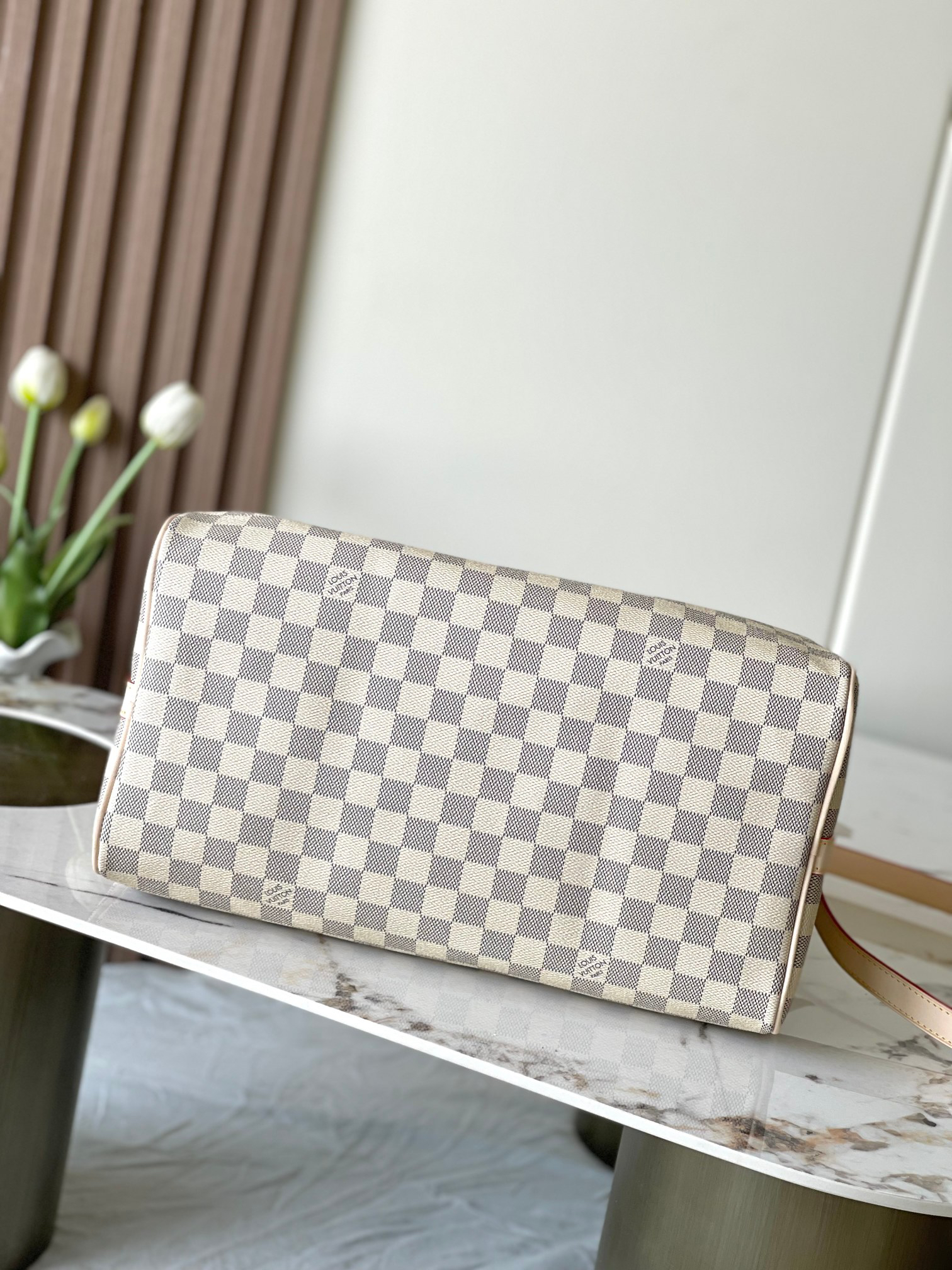 Louis Vuitton Speedy 35 Handbag in Damier Ebene Canvas - Image 4