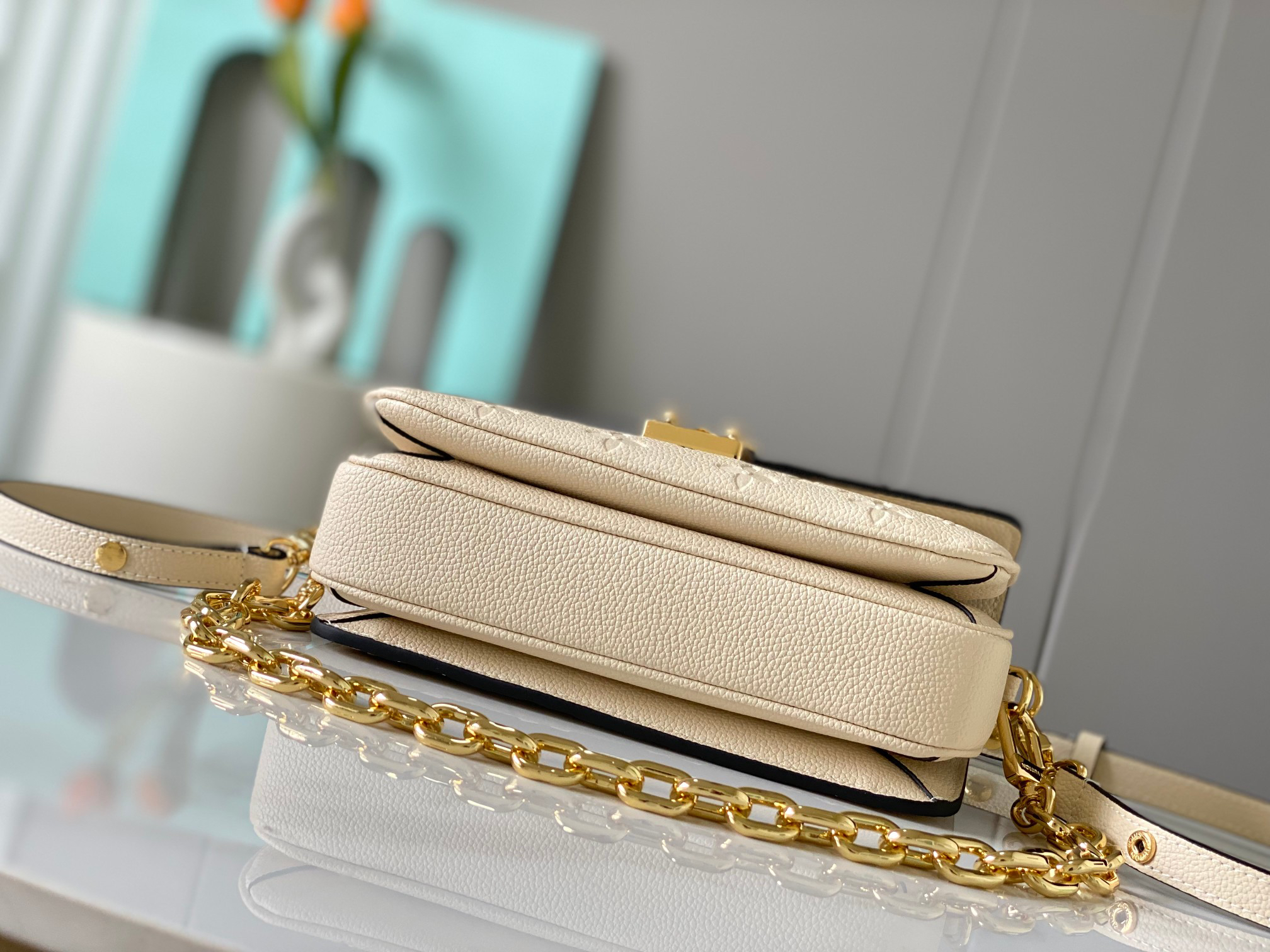 Louis Vuitton Pochette Métis East West Crossbody Bag - Image 4