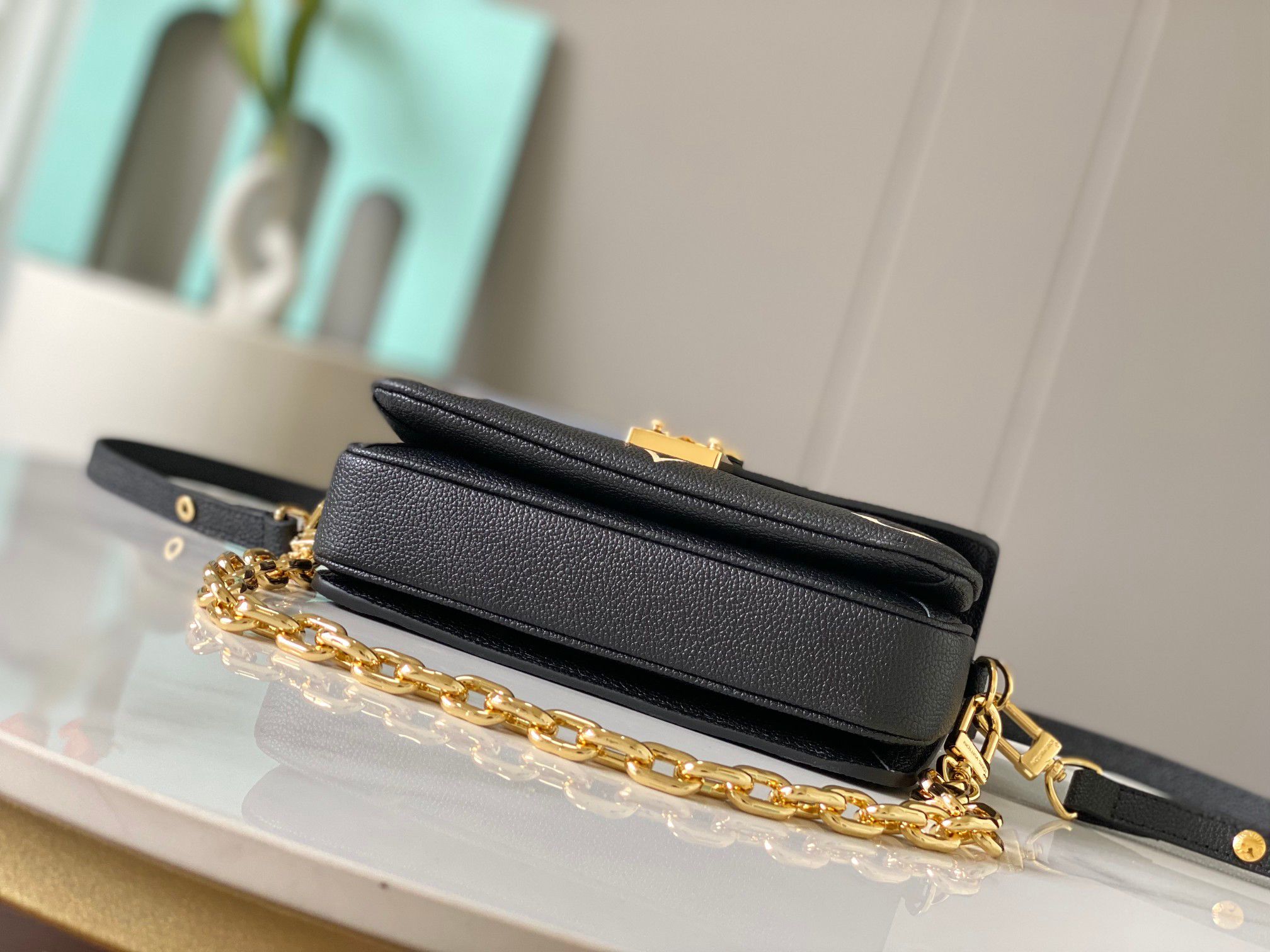 Louis Vuitton Pochette Métis East West Crossbody Bag - Image 4