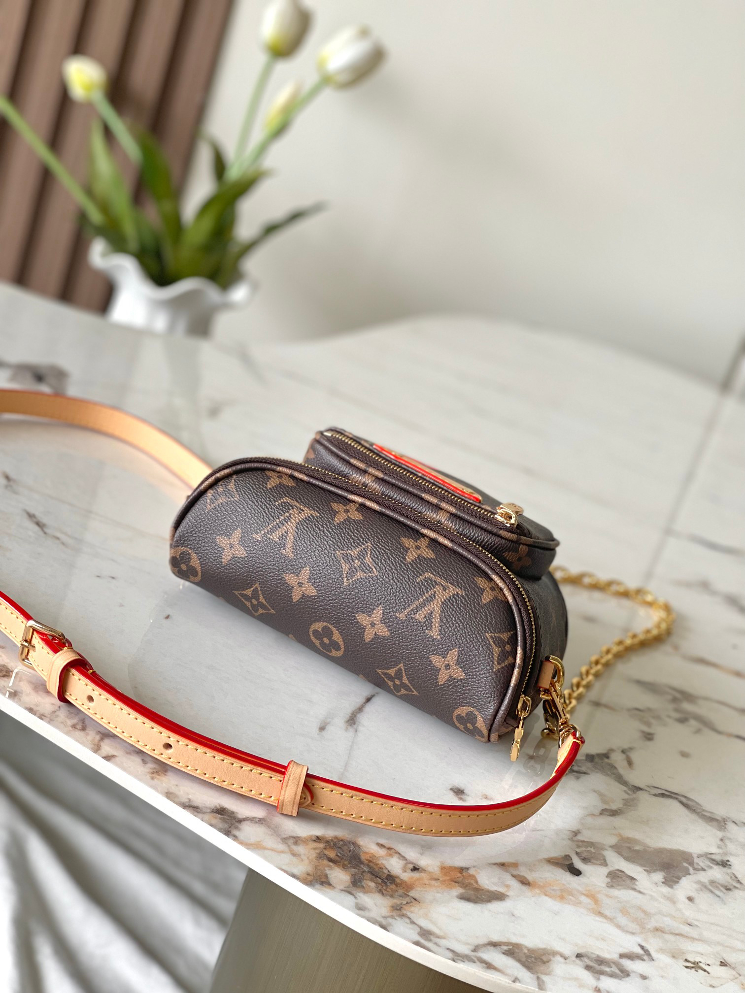 Louis Vuitton Mini Bumbag M13449 Monogram Cherry - Image 4