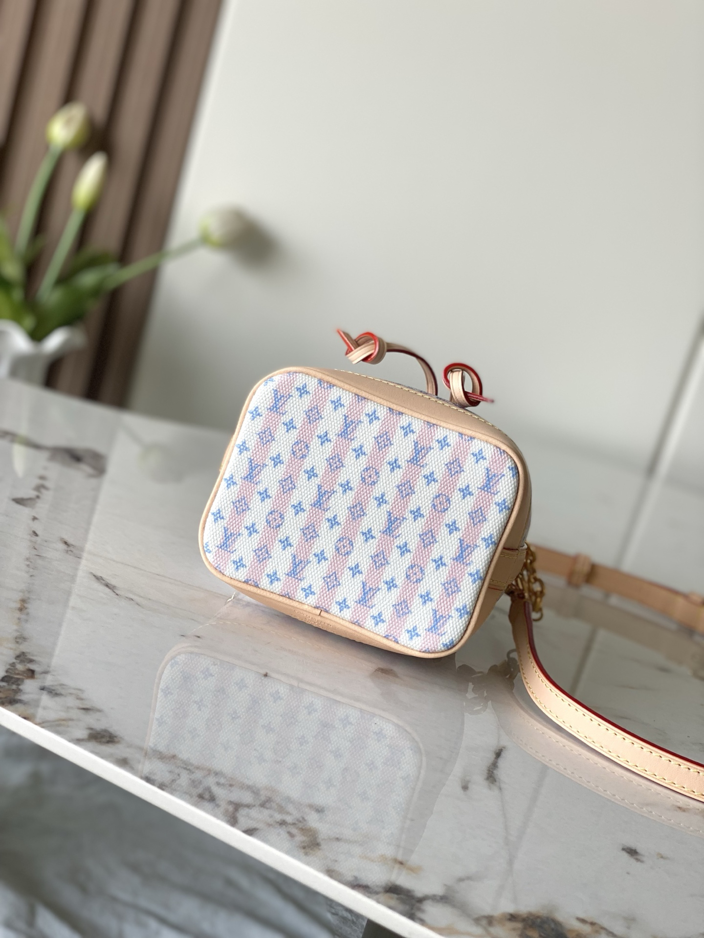 Louis Vuitton Nano Noe M29029 Pink Canvas Handbag - Image 4