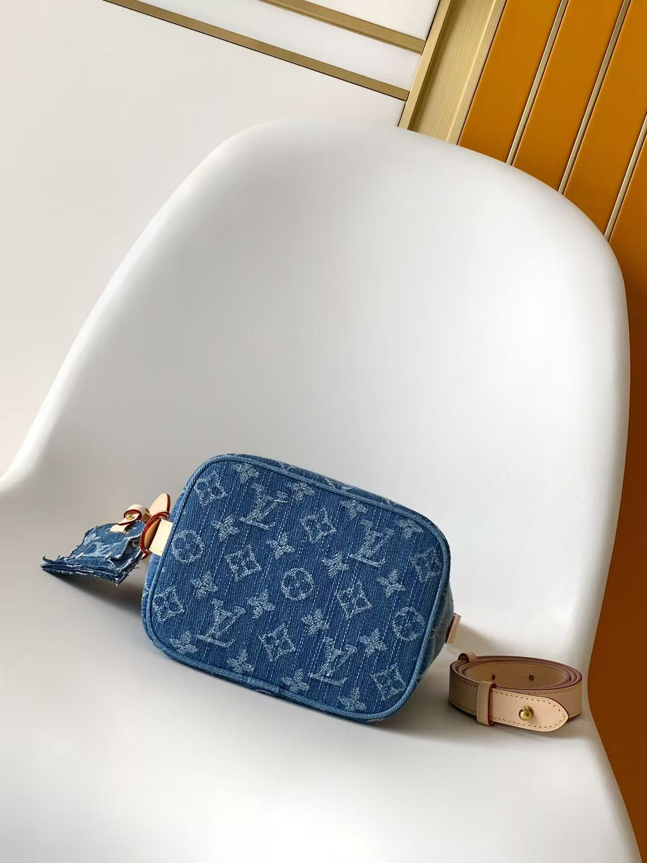Louis Vuitton All In BB Denim Handbag - Blue - Image 4