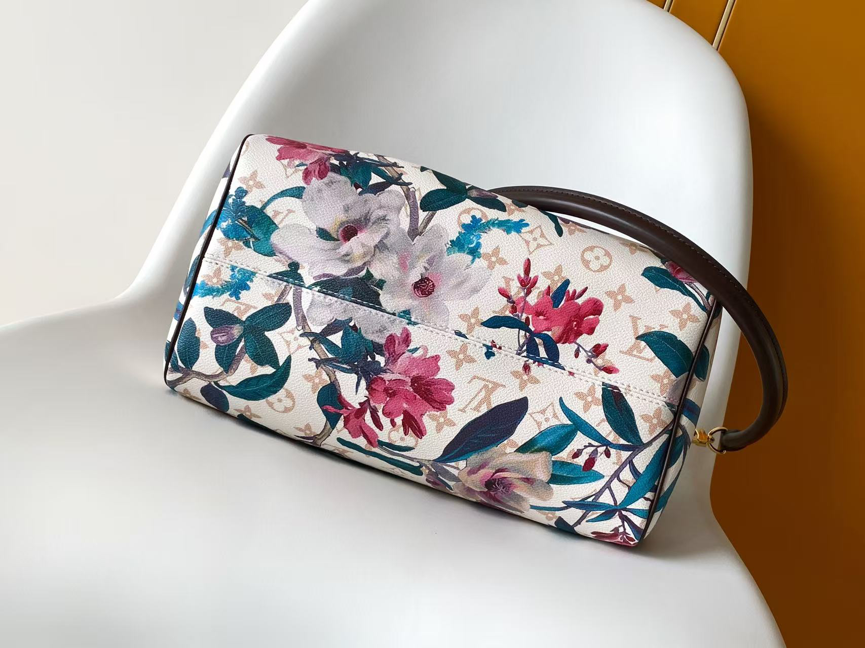 Louis Vuitton Speedy Soft 30 Boho Handbag in Monogram Canvas - Image 4