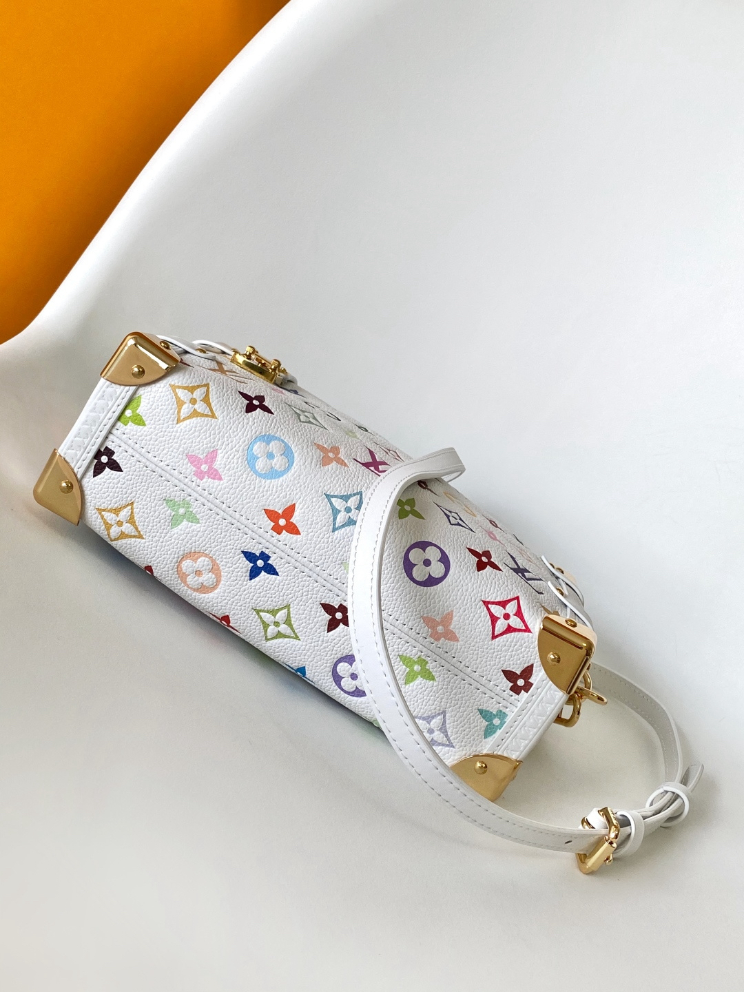 Louis Vuitton Side Trunk Medium Handbag M14046 - Image 4