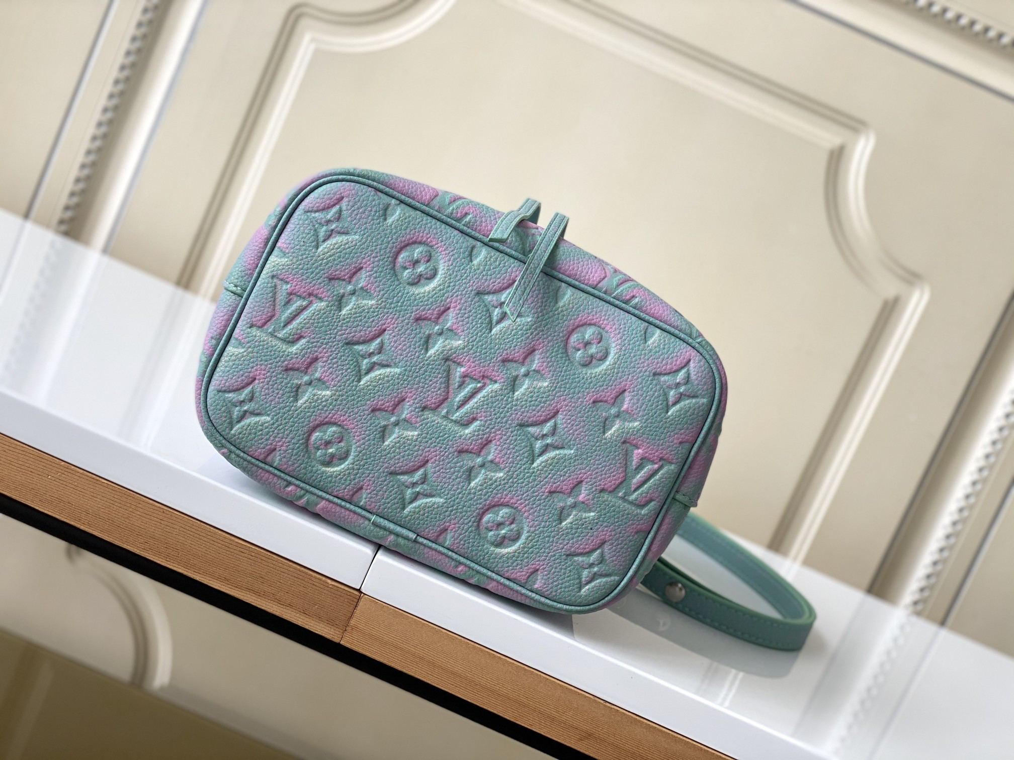 Louis Vuitton NeoNoe BB Summer Stardust Monogram Empreinte Leather Bucket Bag - Image 4