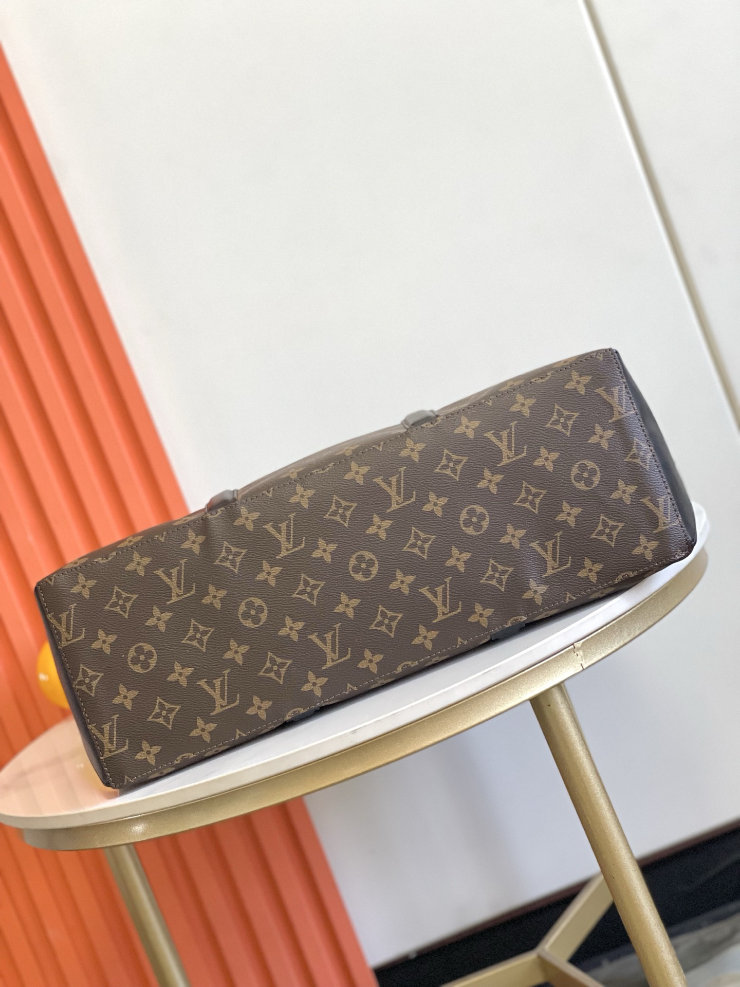Louis Vuitton Week-End Tote Large M45733 - Image 4