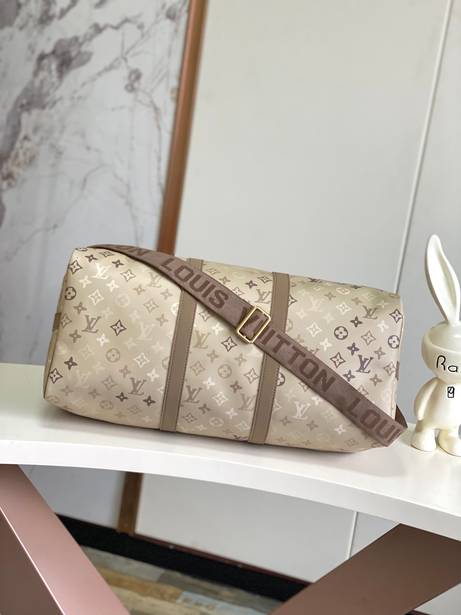 Louis Vuitton Keepall 50 Monogram Canvas Travel Bag - Image 4