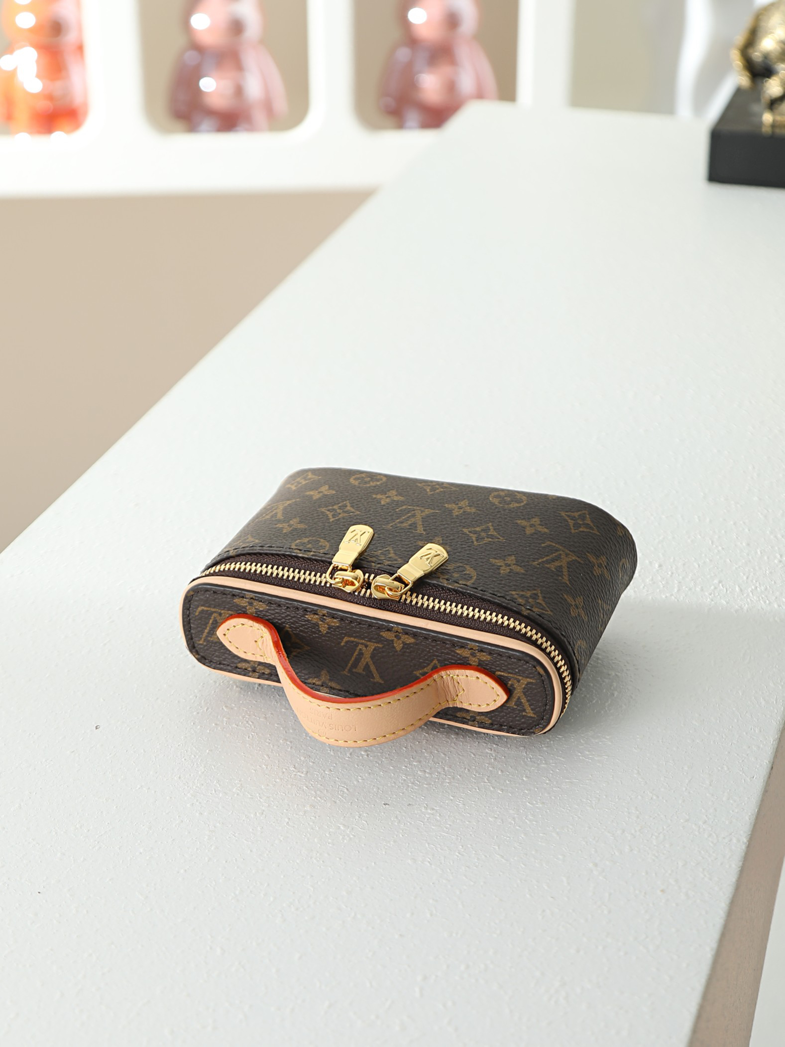 NiceBeauty Pouch M83079 in Monogram Canvas - Image 4