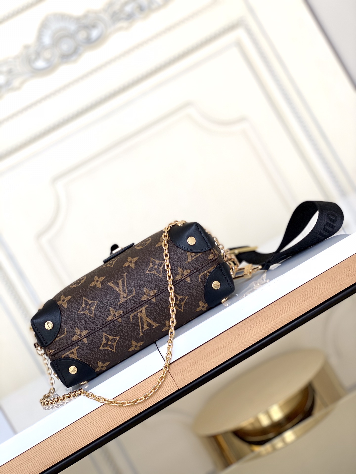 Petite Malle Monogram Handbag M45571/M45531 - Image 4