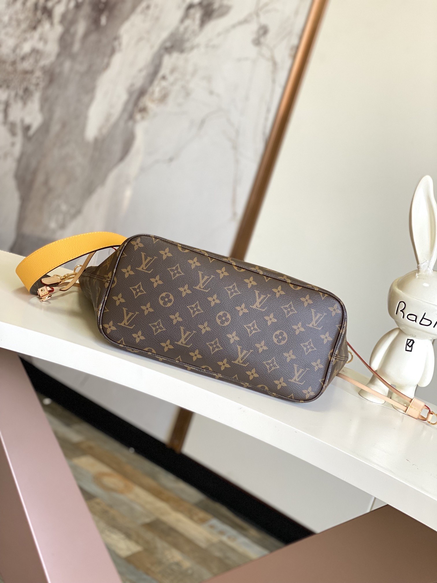 Louis Vuitton Neverfull MM Damier Azur Canvas Tote Bag - Image 4