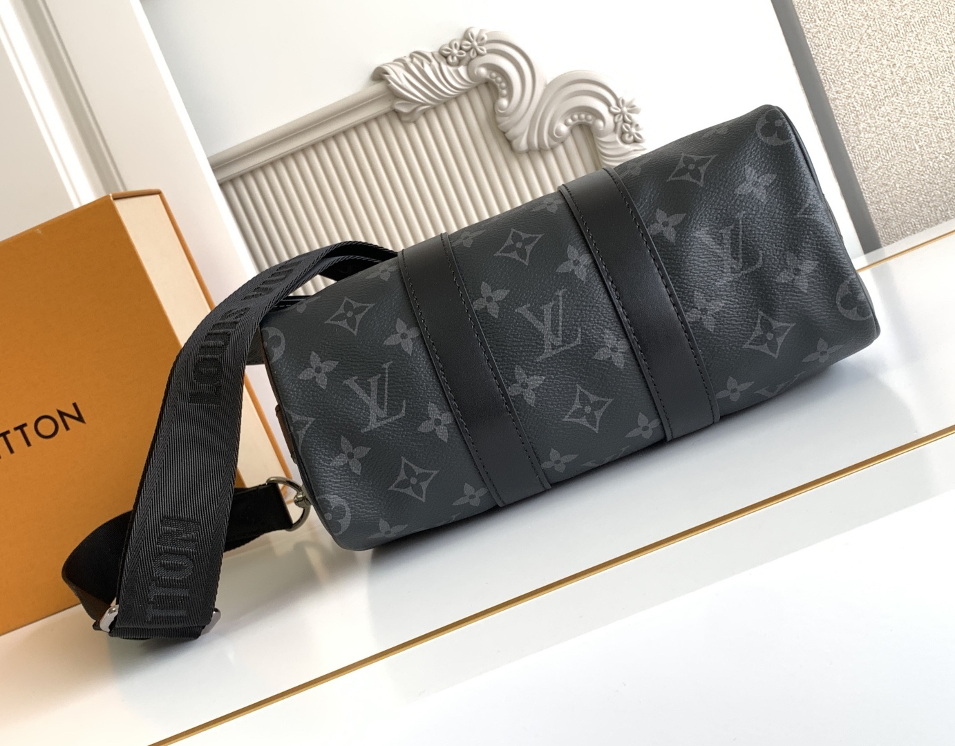 Louis Vuitton Keepall 25 Crossbody Bag in Monogram Eclipse Reverse Canvas - Image 4