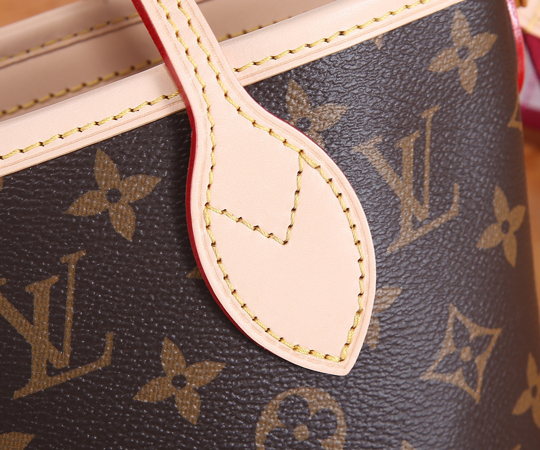 Louis Vuitton Neverfull BB Mini Tote Bag - Image 4