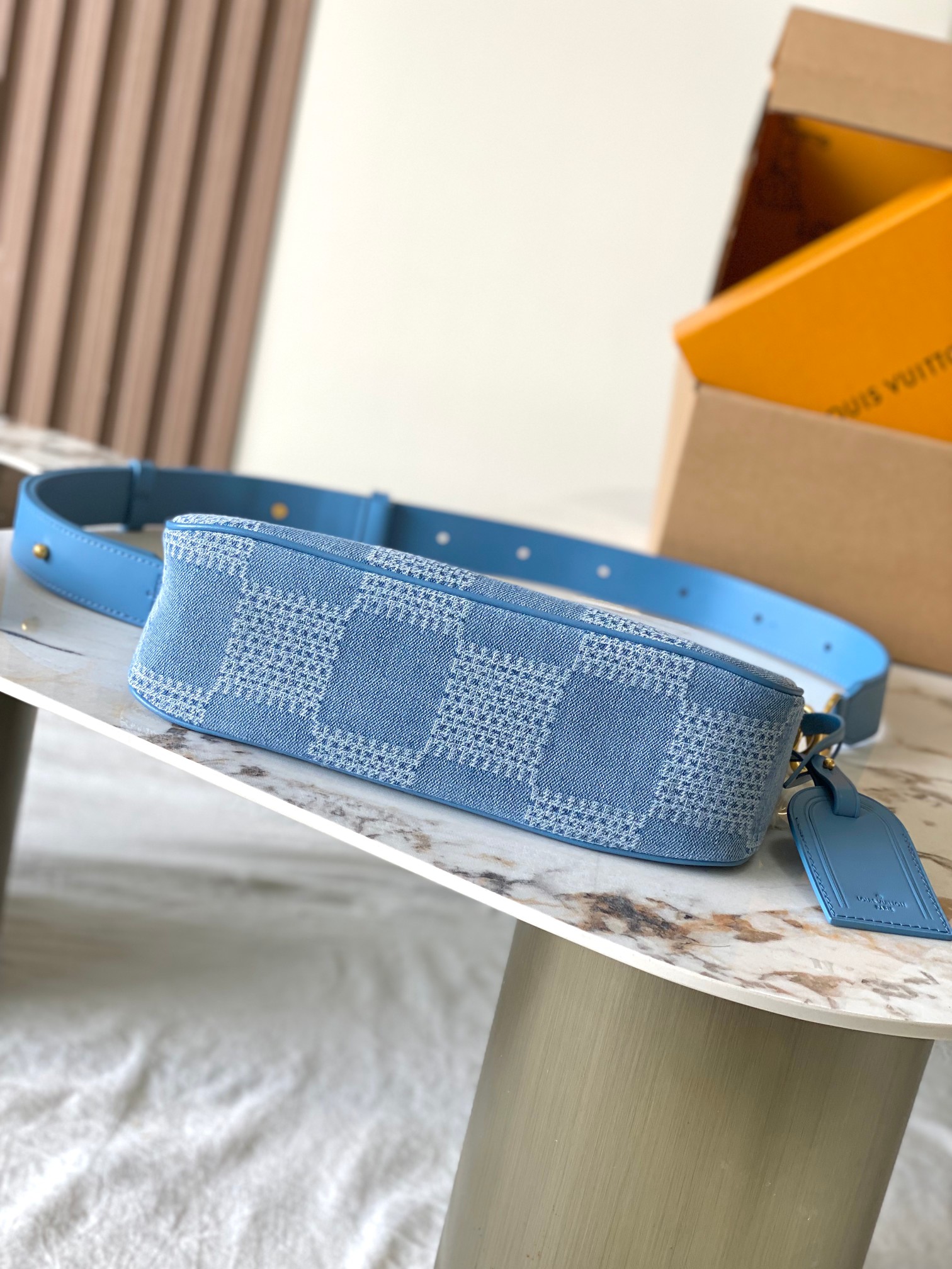 Speedy 18 Bandoulière Denim Crossbody Bag - Image 4