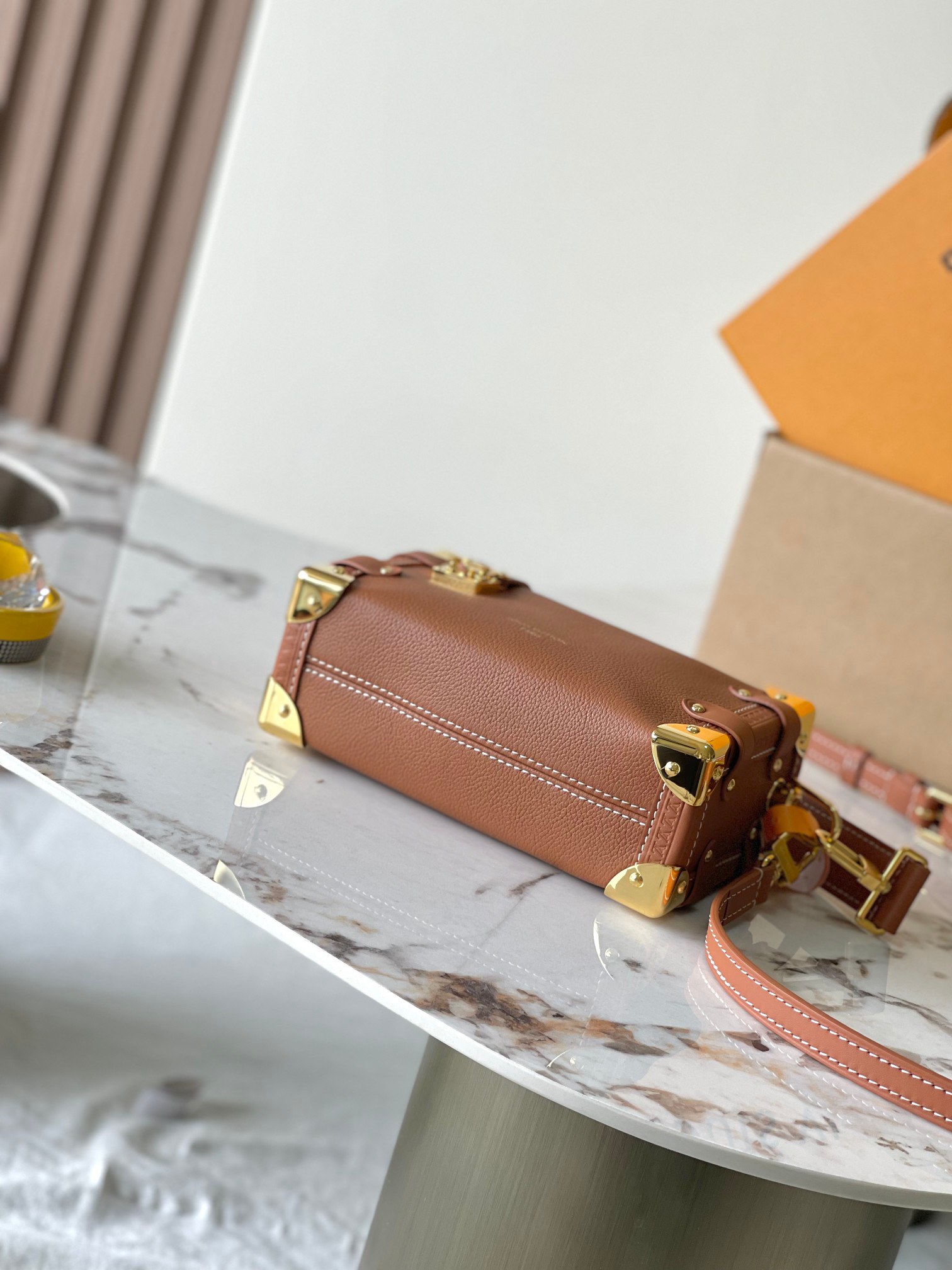 Side Trunk Crossbody Bag - Image 4