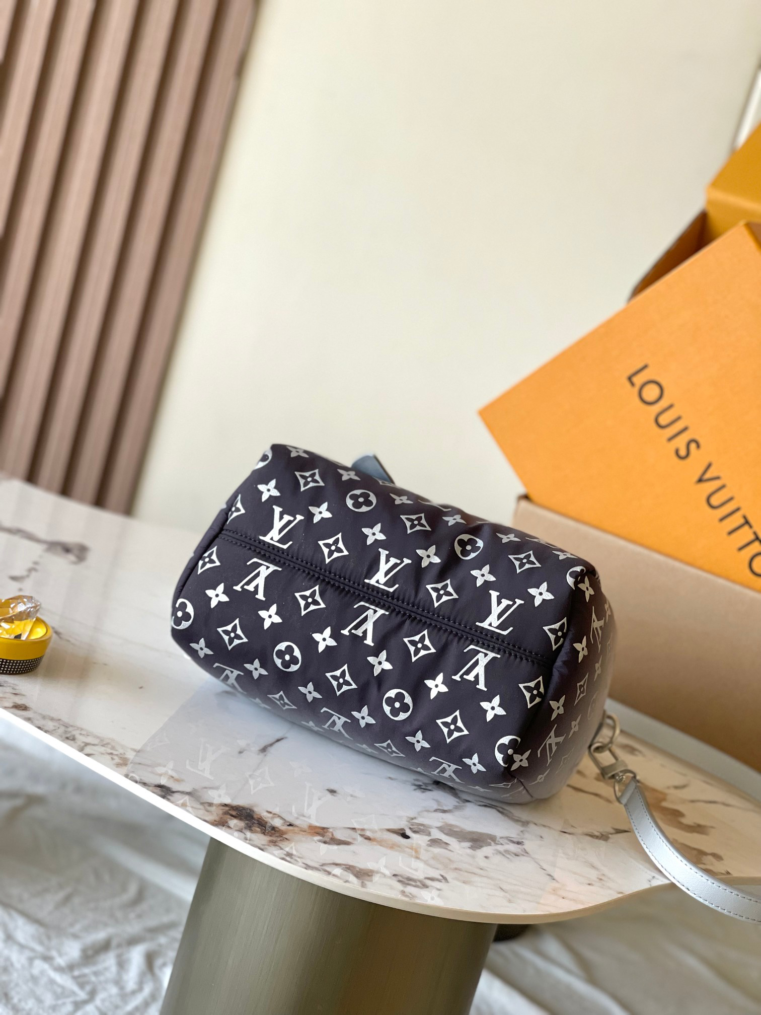 Speedy Bandoulière 25 Handbag - Image 4