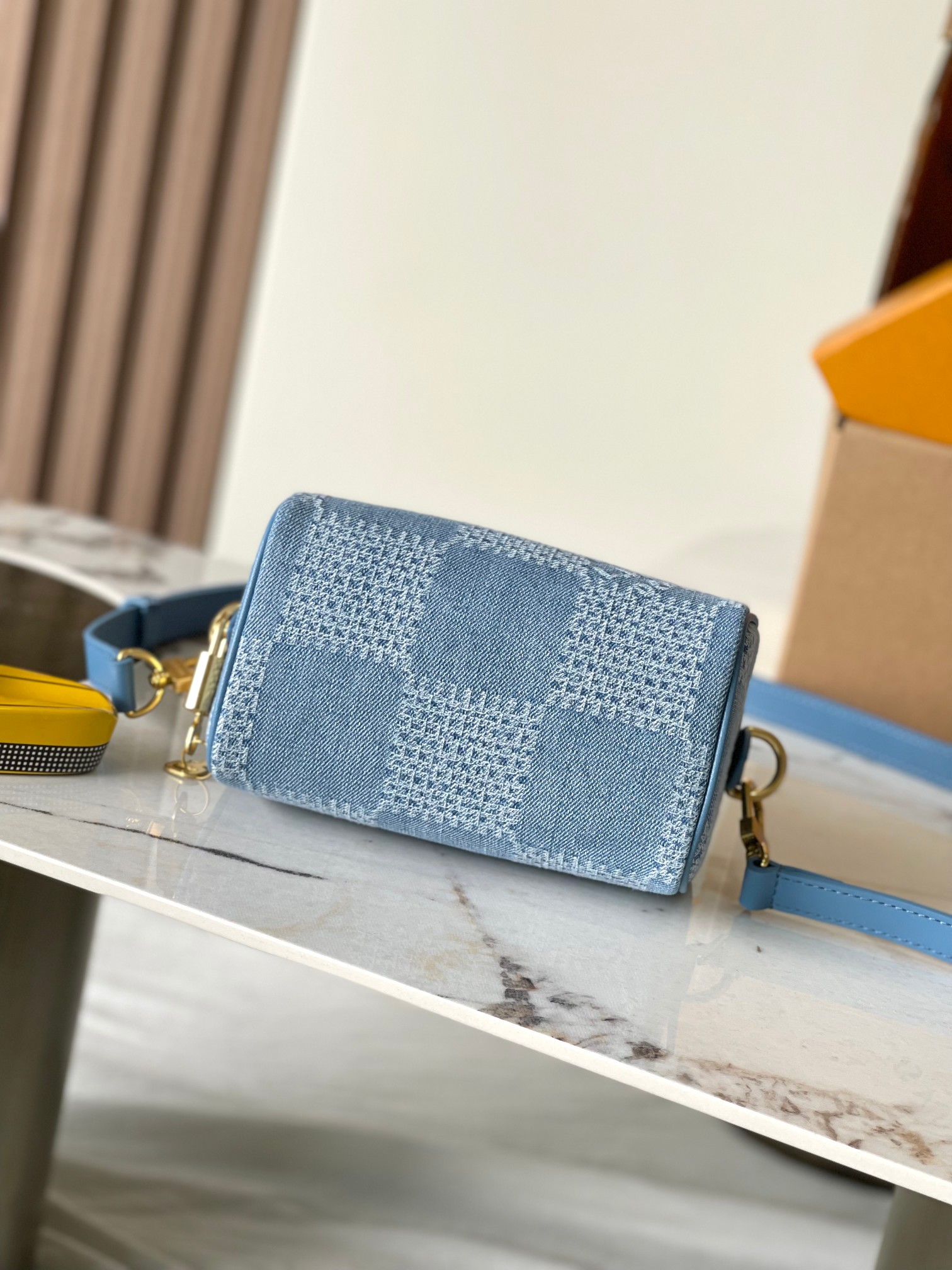 Speedy 18 Bandoulière Denim Handbag - Image 4