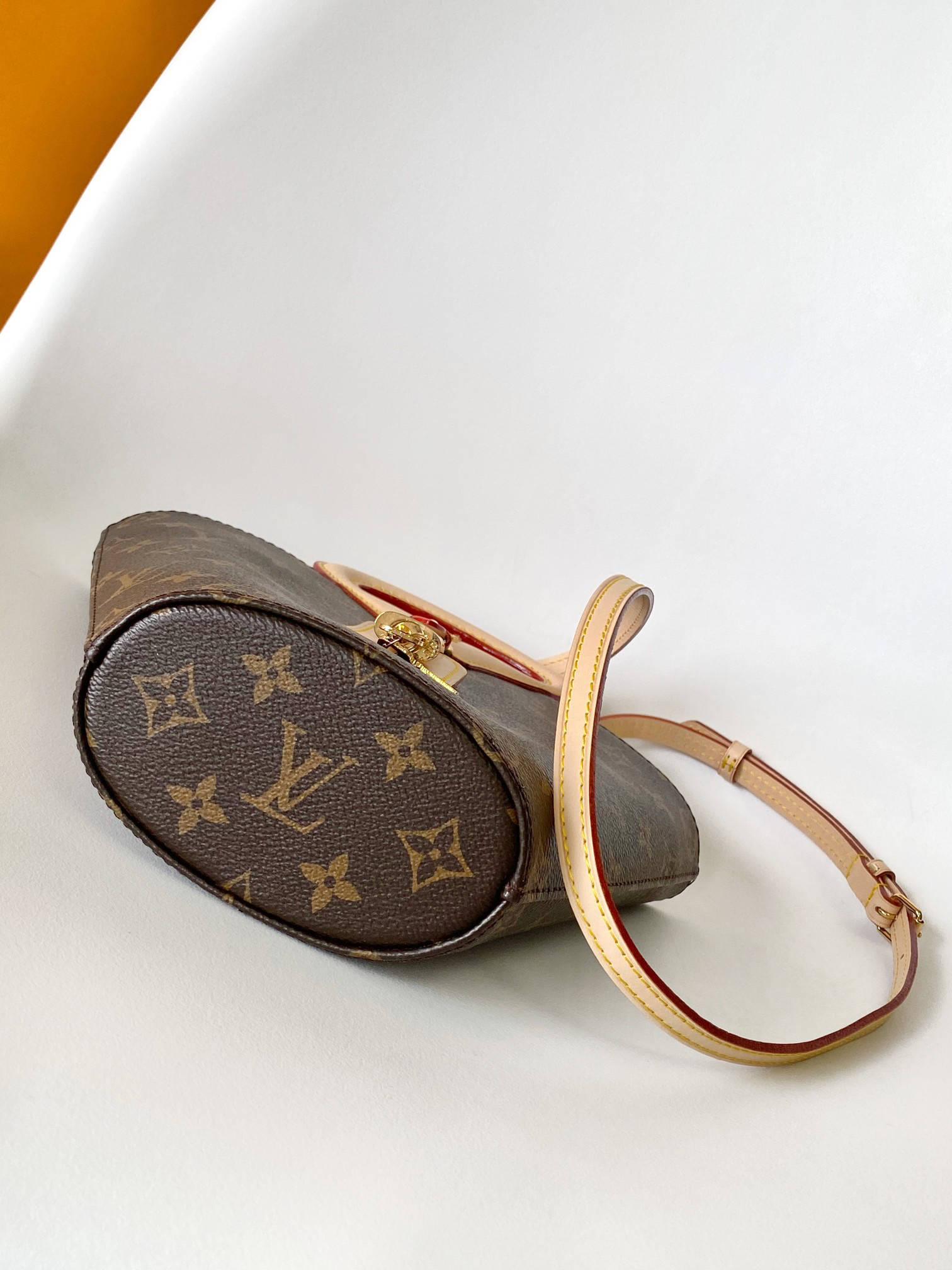 Louis Vuitton Rivage BB Handbag M14680 - Image 4