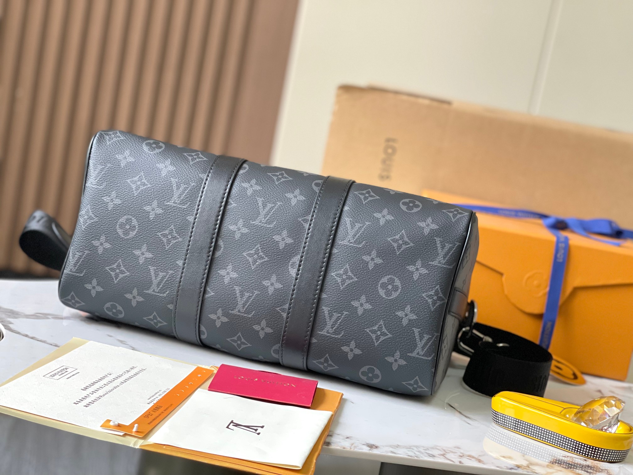 Louis Vuitton Keepall Bandoulière 35 Travel Bag - Image 4