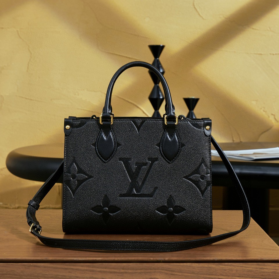 Louis Vuitton OnTheGo Small Tote Bag M45653 - Image 4