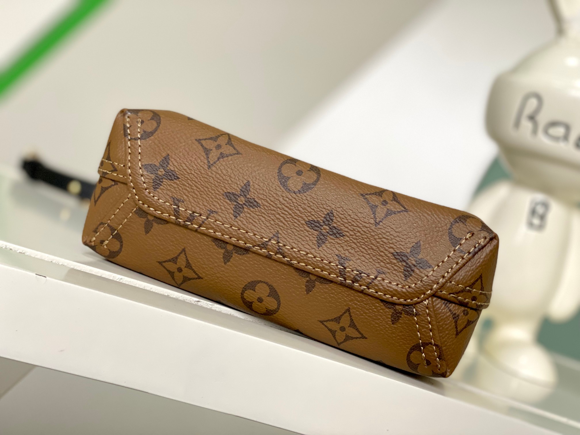 Louis Vuitton Atlantis BB Handbag M46816/M46817 Monogram Reverse - Image 4