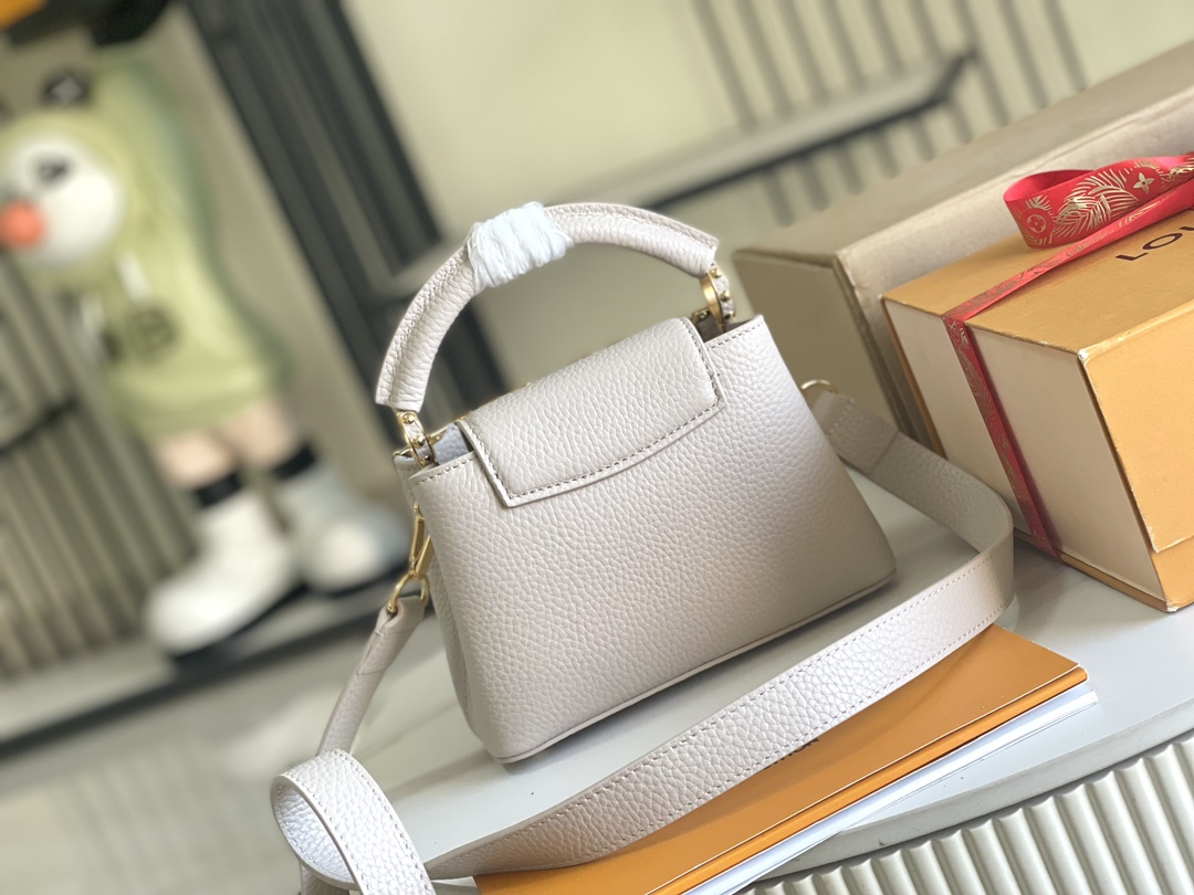 Louis Vuitton Capucines BB Handbag in White Calfskin with Gold-Tone Floral Detail - Image 4
