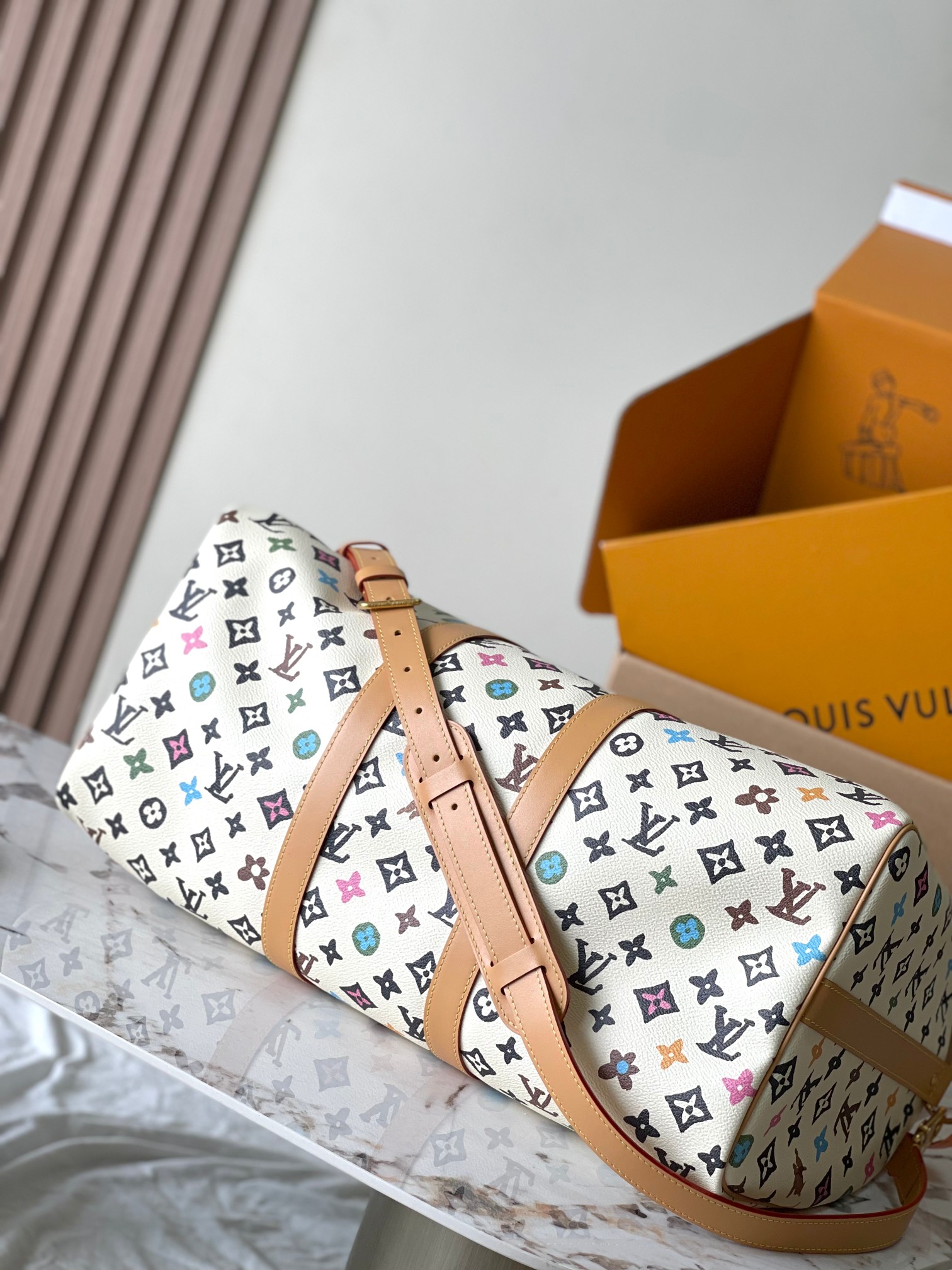 Louis Vuitton Keepall 45 Travel Bag in Damier Graphite - Image 4