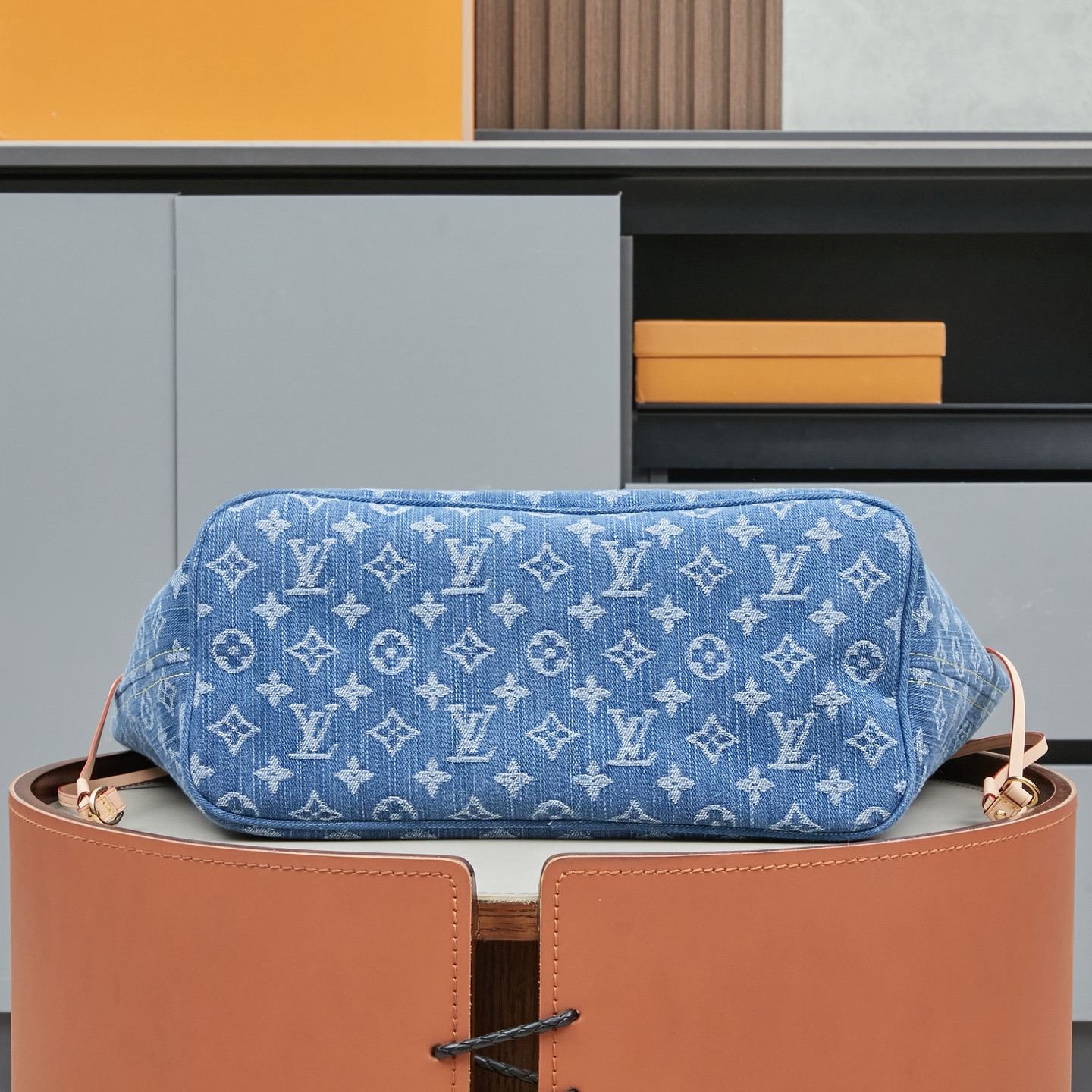 Neverfull MM Monogram Denim Canvas Tote Bag - Image 4