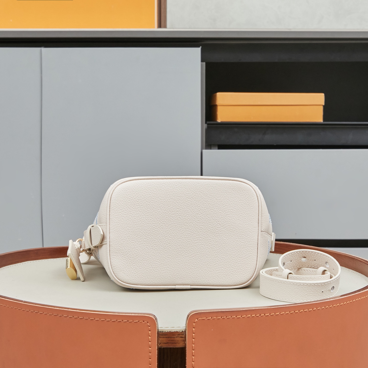 Louis Vuitton All In BB Handbag M28910 - Image 4