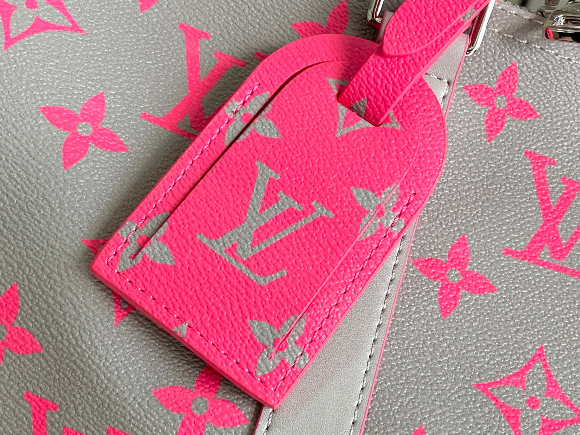 Louis Vuitton Keepall Bandoulière 35 Travel Bag - Image 4