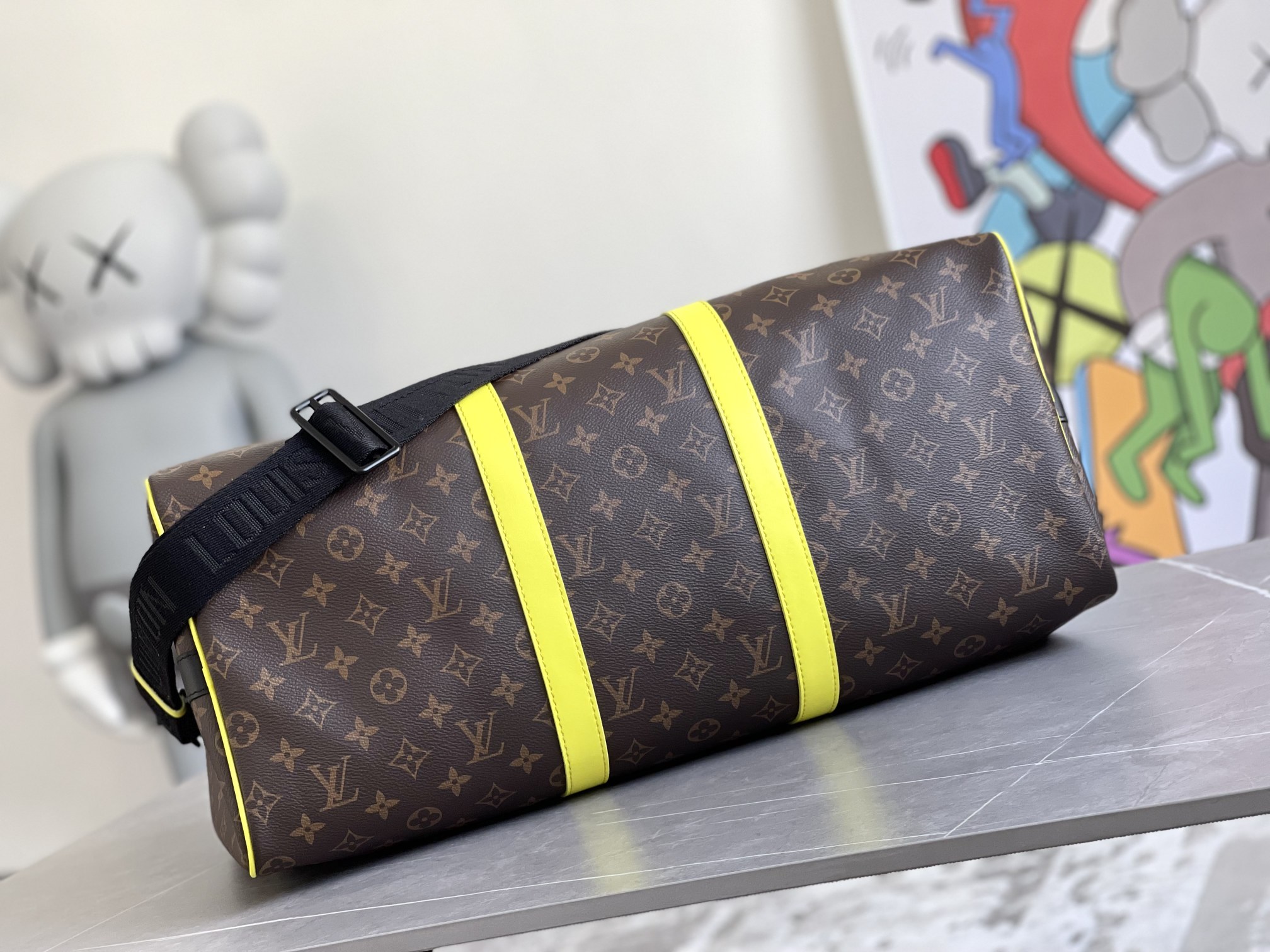 Louis Vuitton Keepall Bandoulière 50 Travel Bag in Monogram Macassar - Image 4