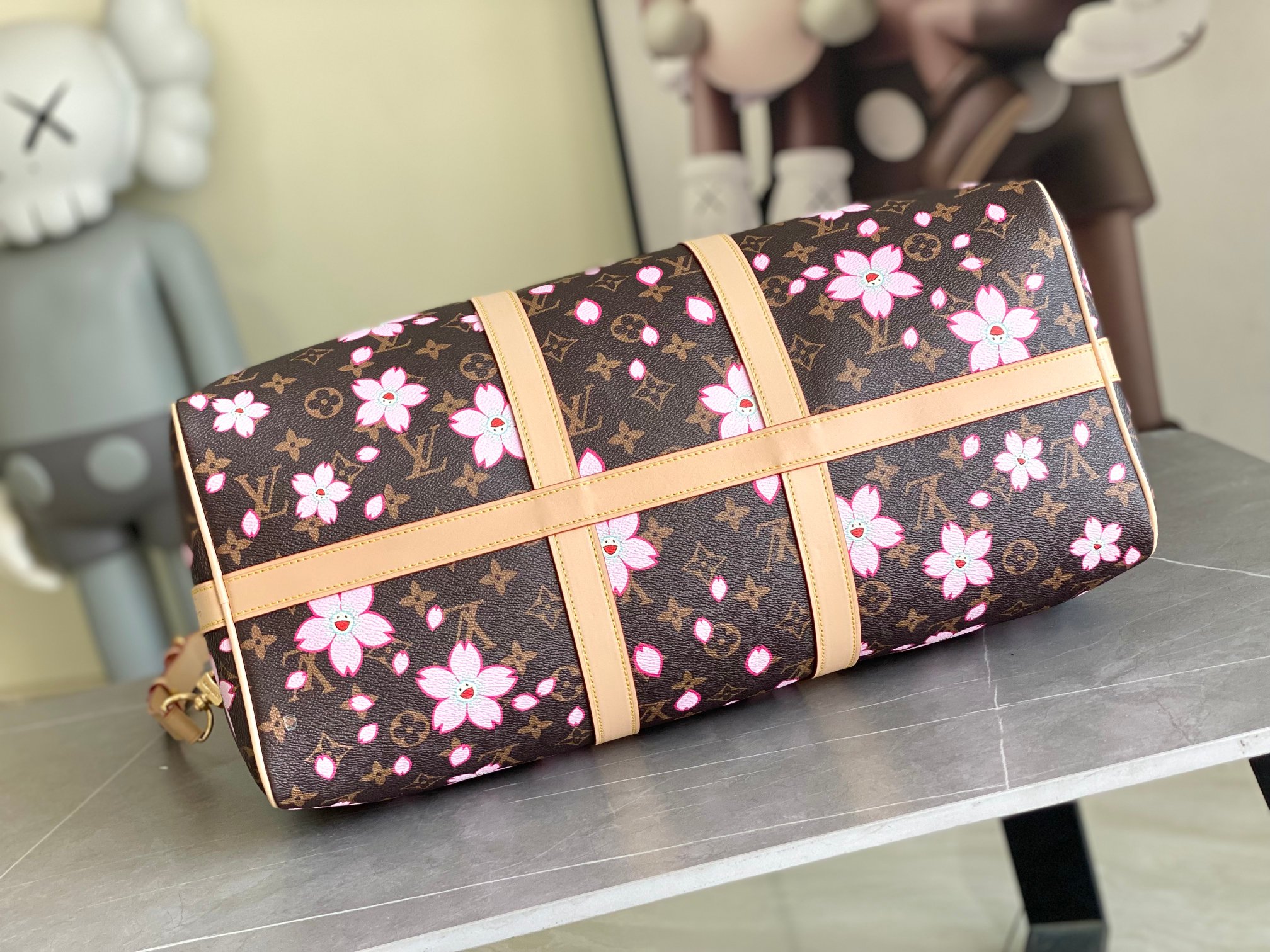 Louis Vuitton Keepall Bandoulière 45 Travel Bag - Image 4