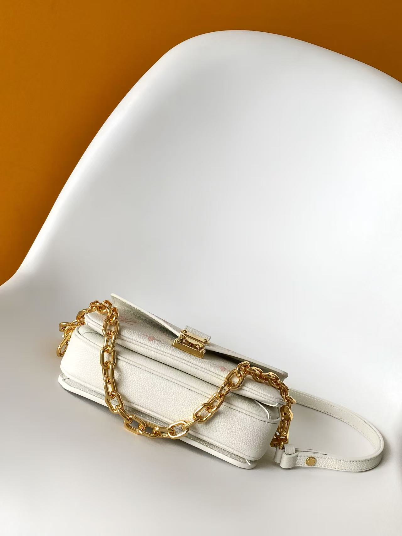 Louis Vuitton Pochette Métis East West Handbag in Monogram Empreinte Leather - Image 4
